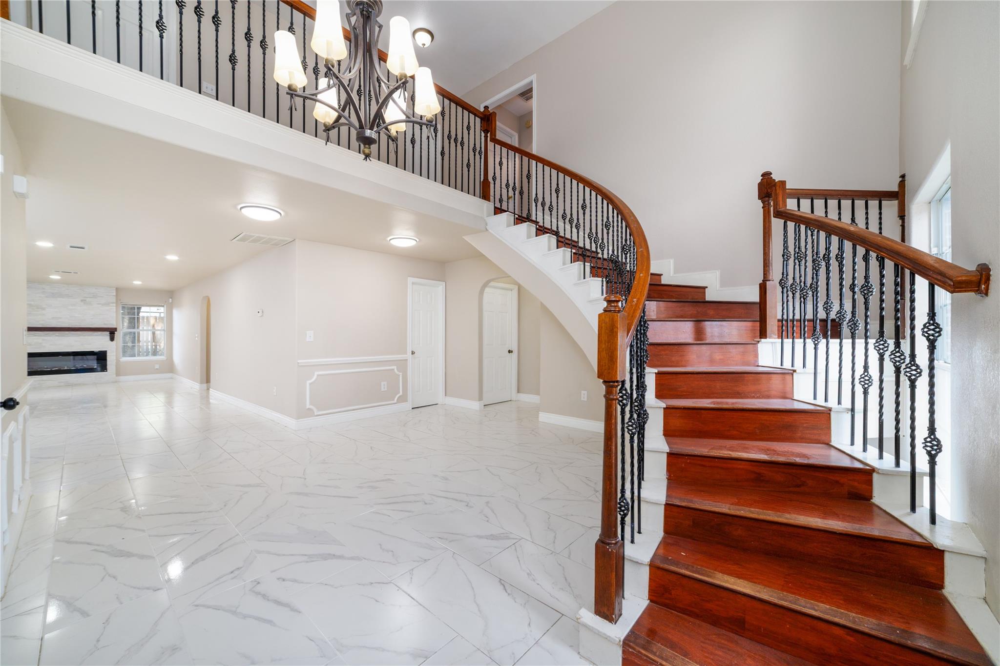 7510 Millbrae Ln, Houston, TX 77041 photo