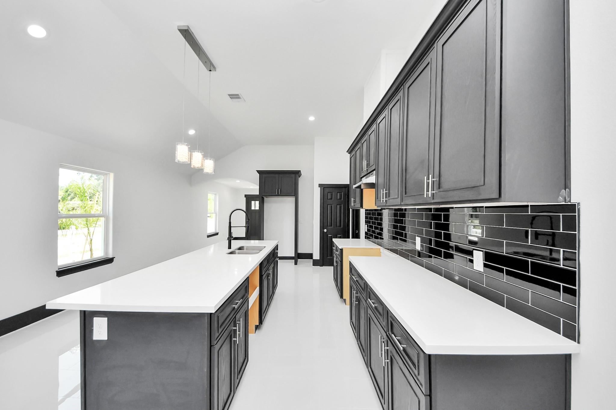 14574 Half Circle St, Splendora, TX 77372 photo