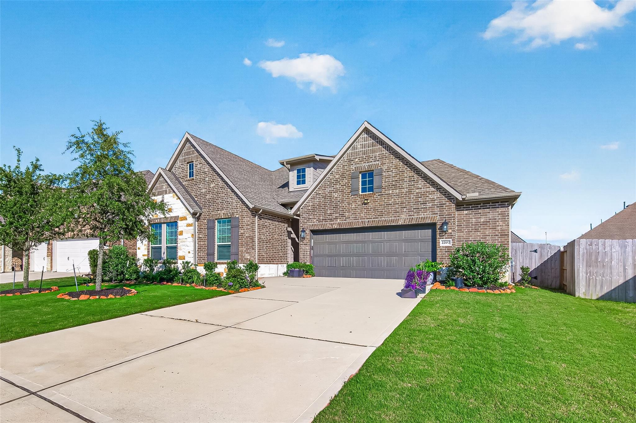 2207 Carrol Creek Dr, Richmond, TX 77469