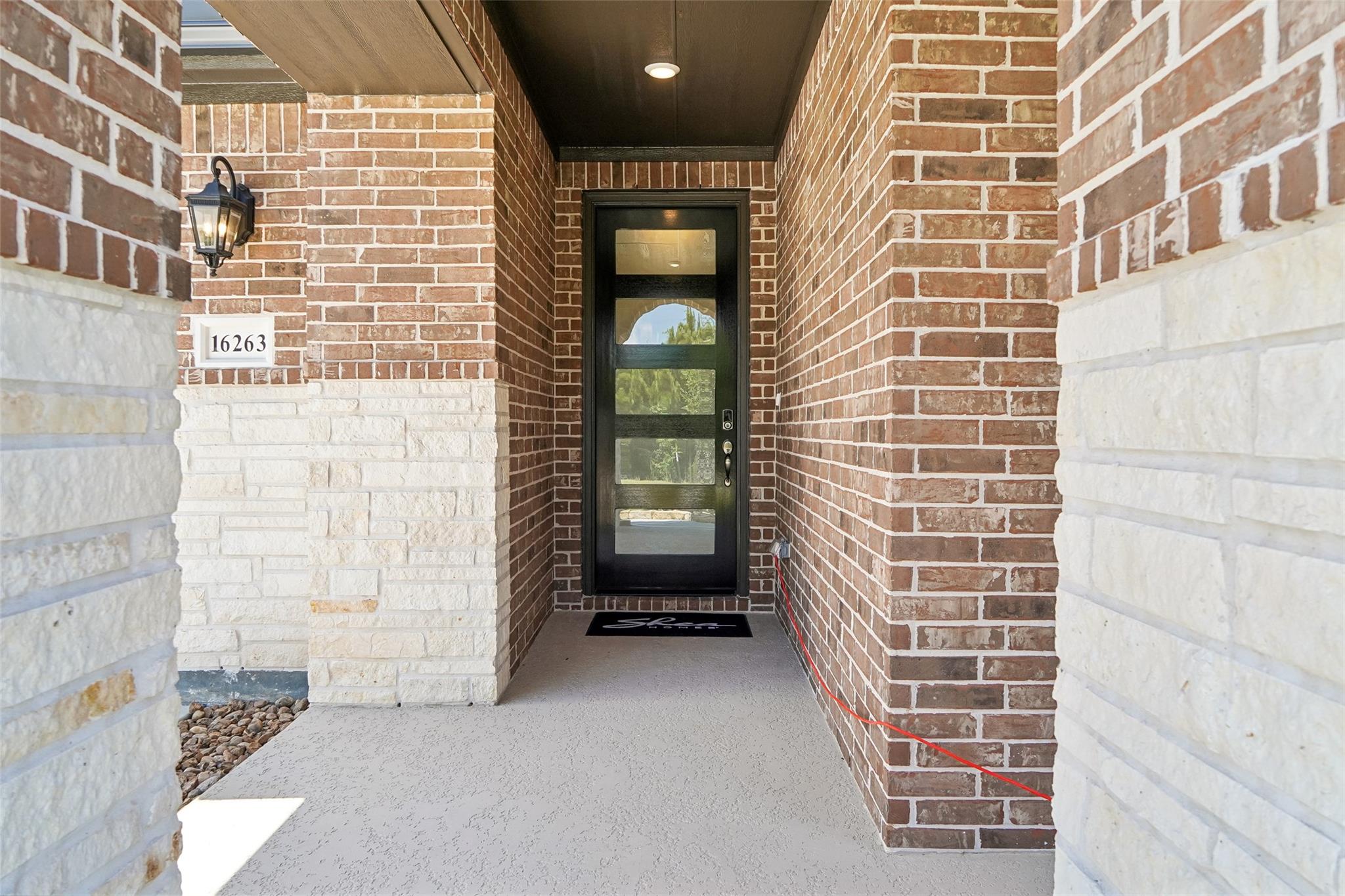 16263 Sheridan River Trl, Conroe, TX 77302 photo