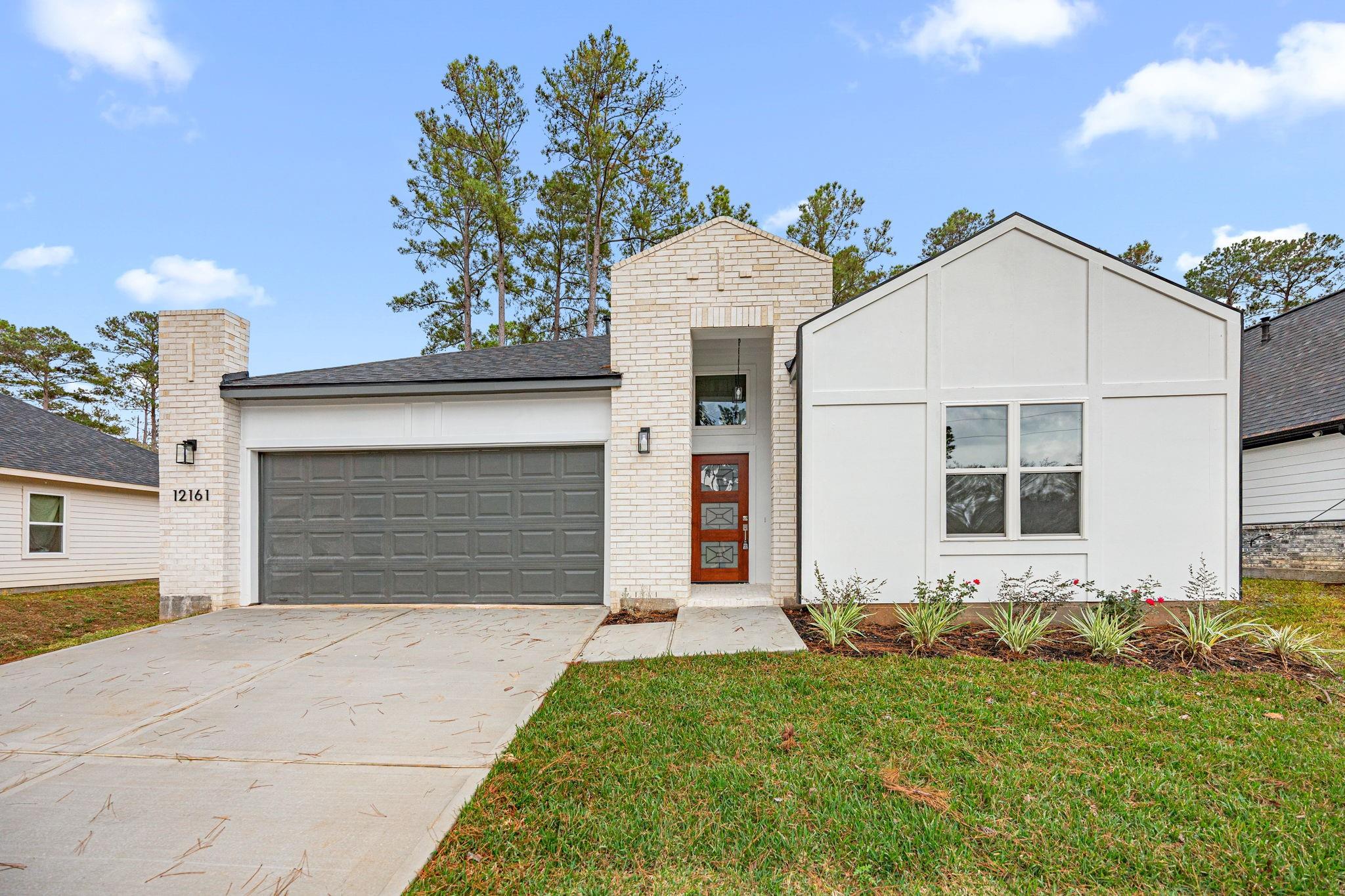 12161 La Salle River Rd, Conroe, TX 77304 photo