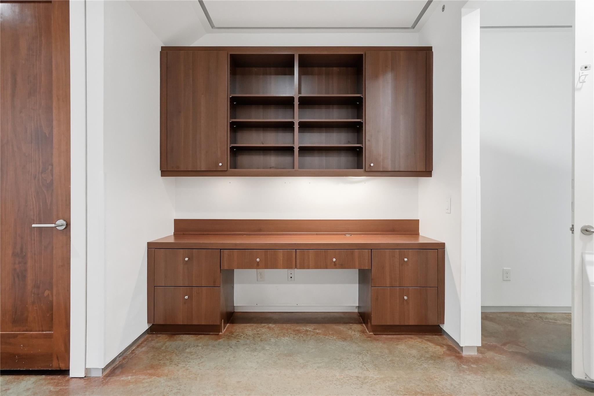 5409 Hidalgo St, Houston, TX 77056 photo