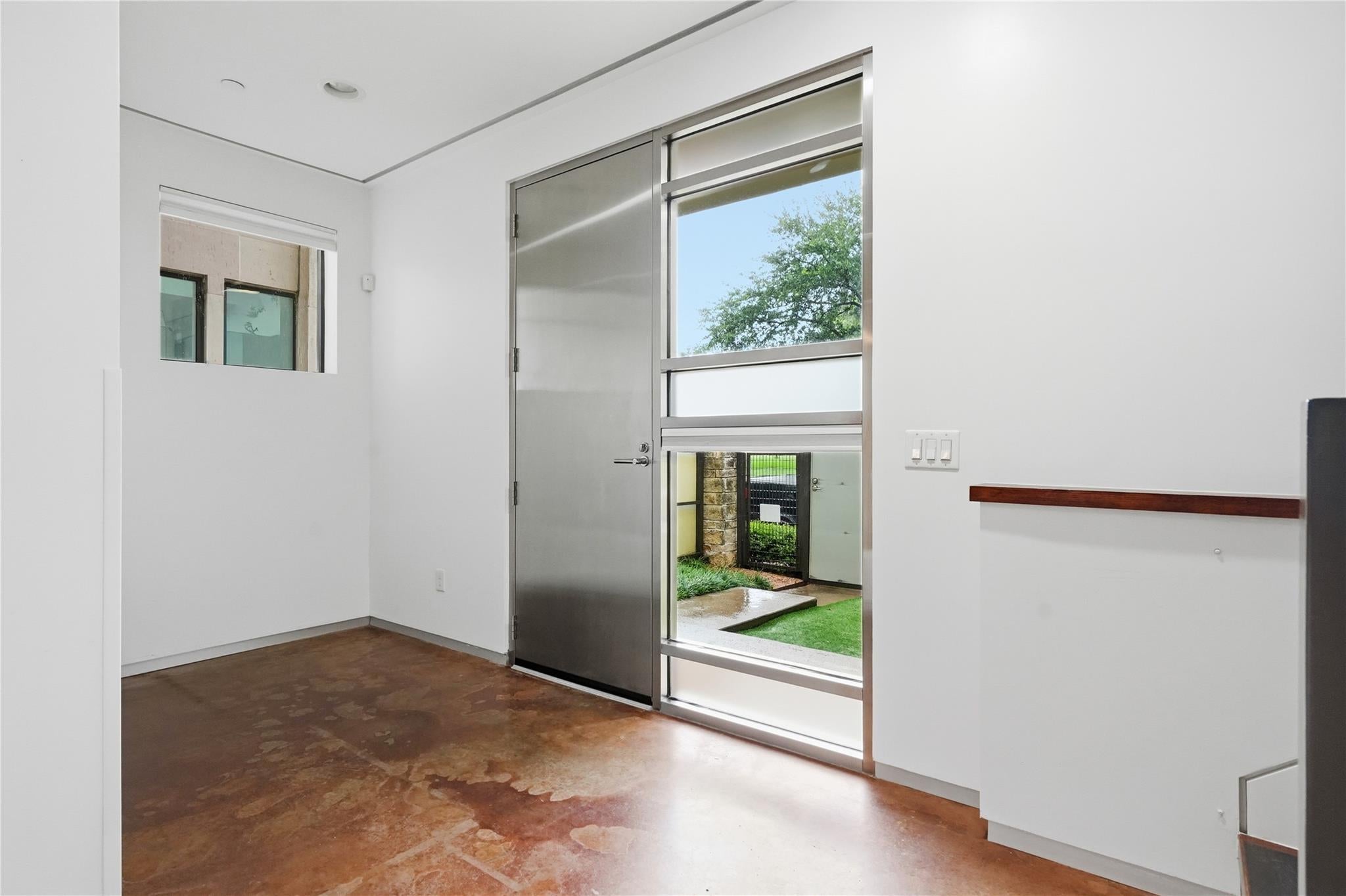 5409 Hidalgo St, Houston, TX 77056 photo
