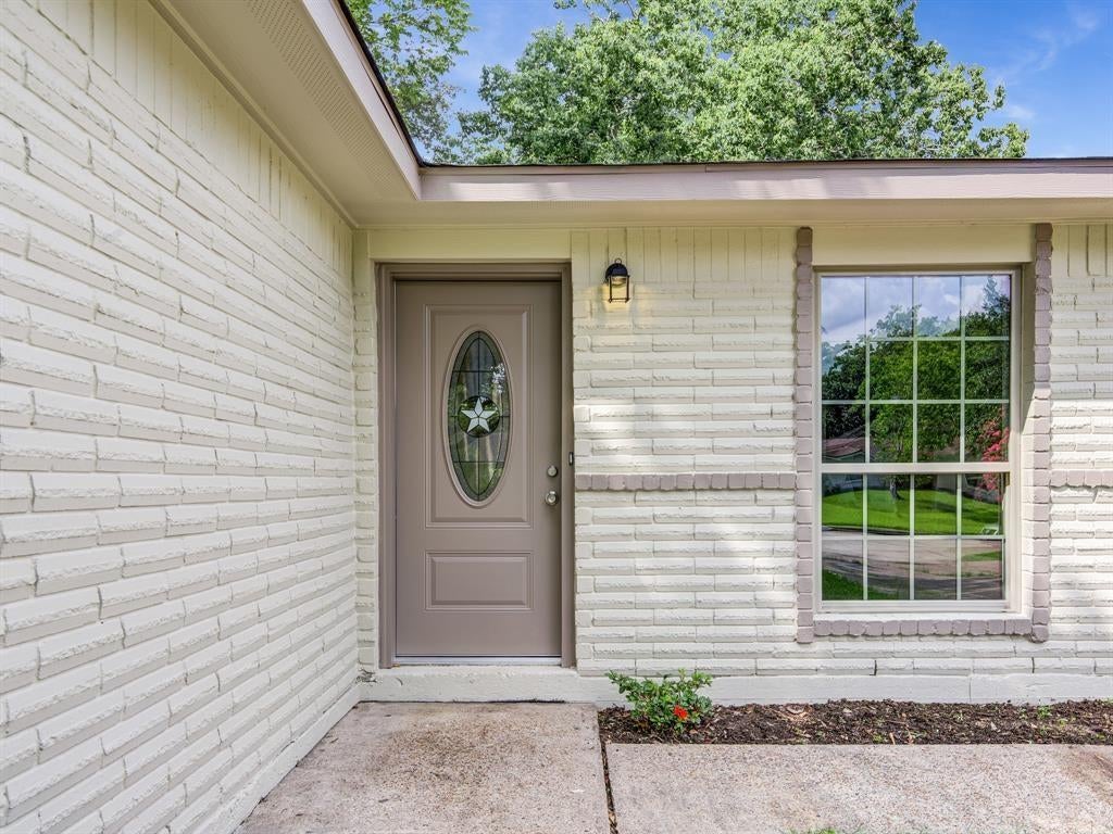 16626 Forest Bend Ave, Friendswood, TX 77546 photo
