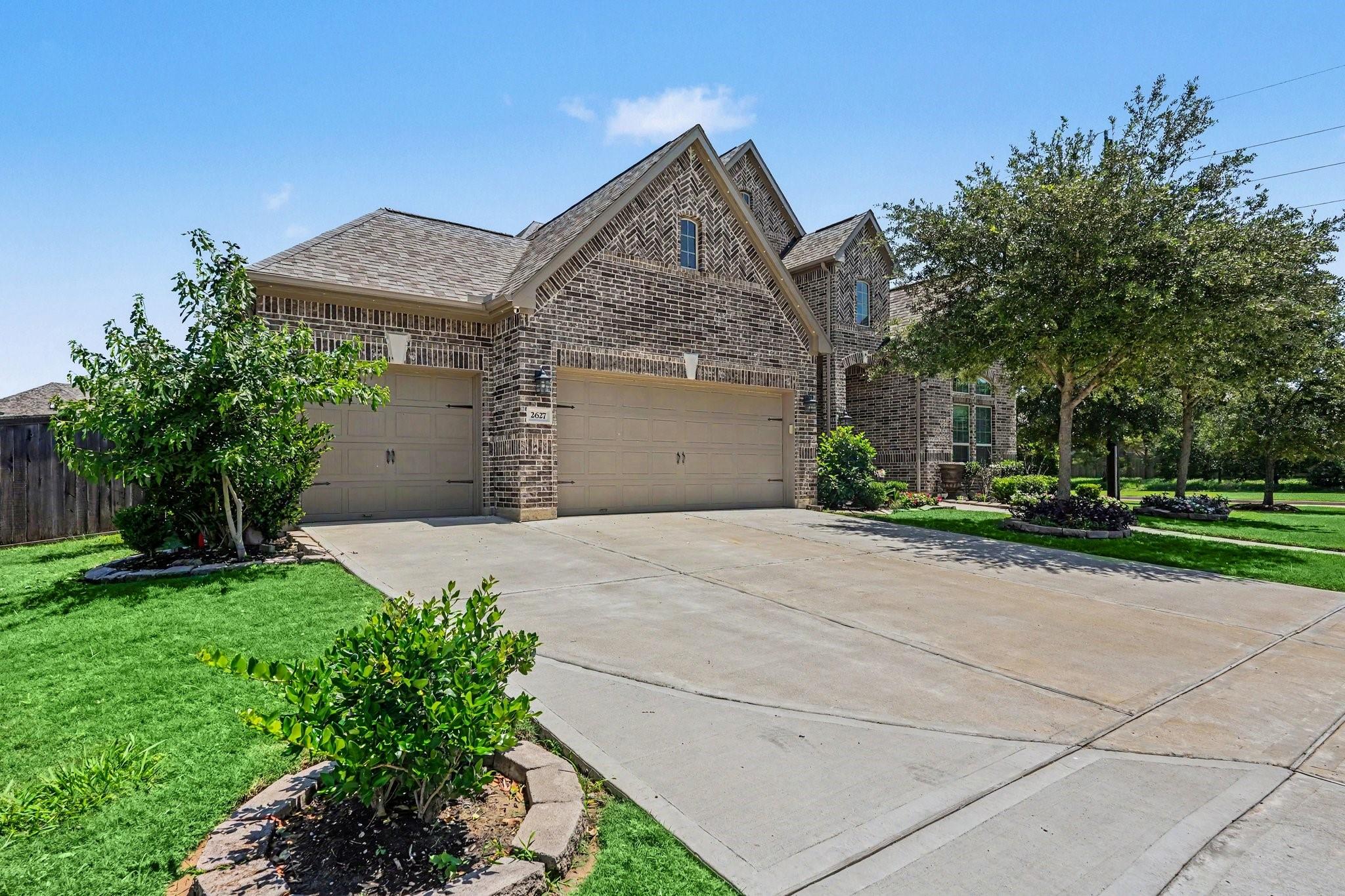 2627 Petunia Valley Dr, Brookshire, TX 77423