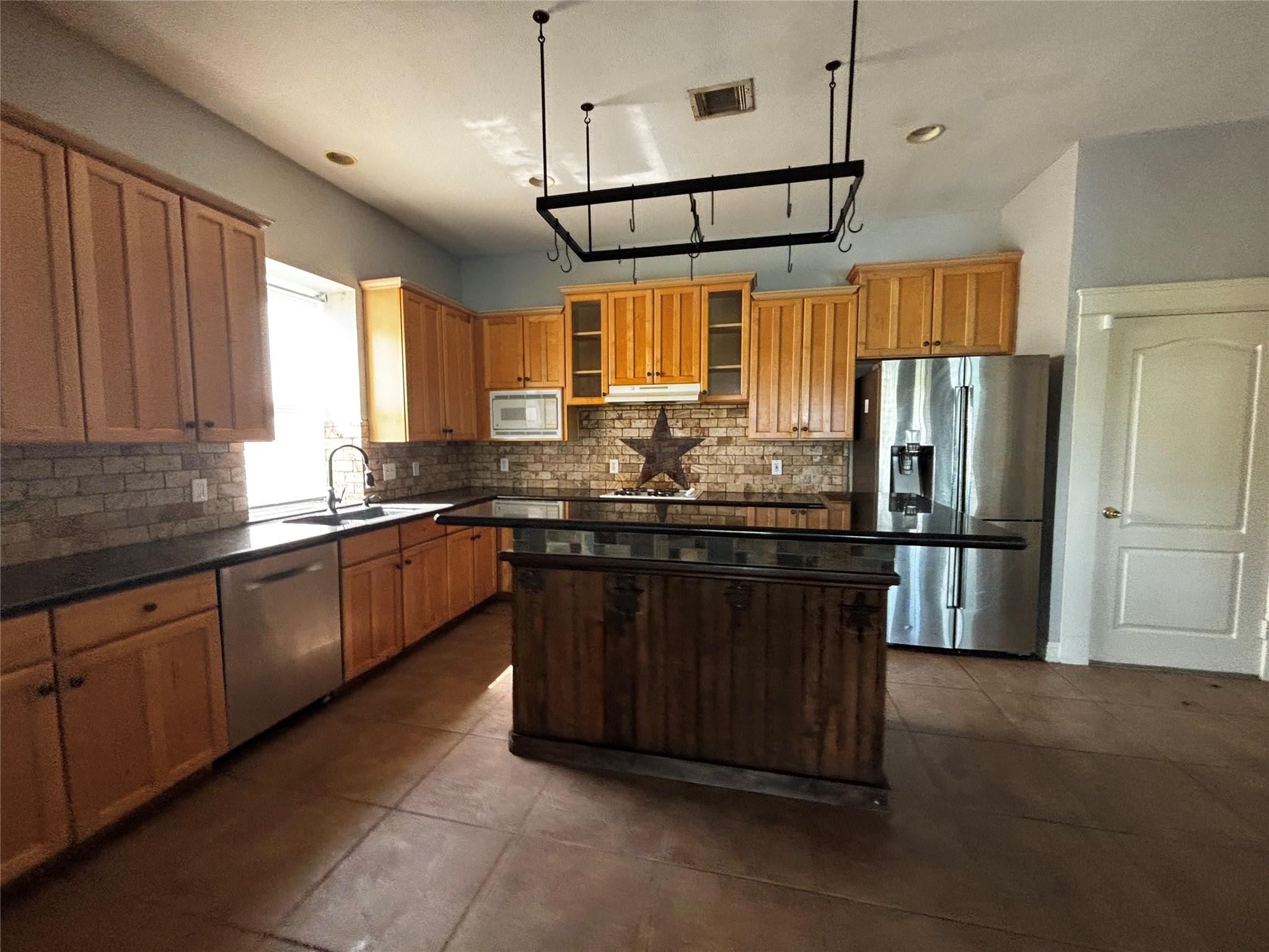 16219 Green Smoke Dr, Houston, TX 77095 photo