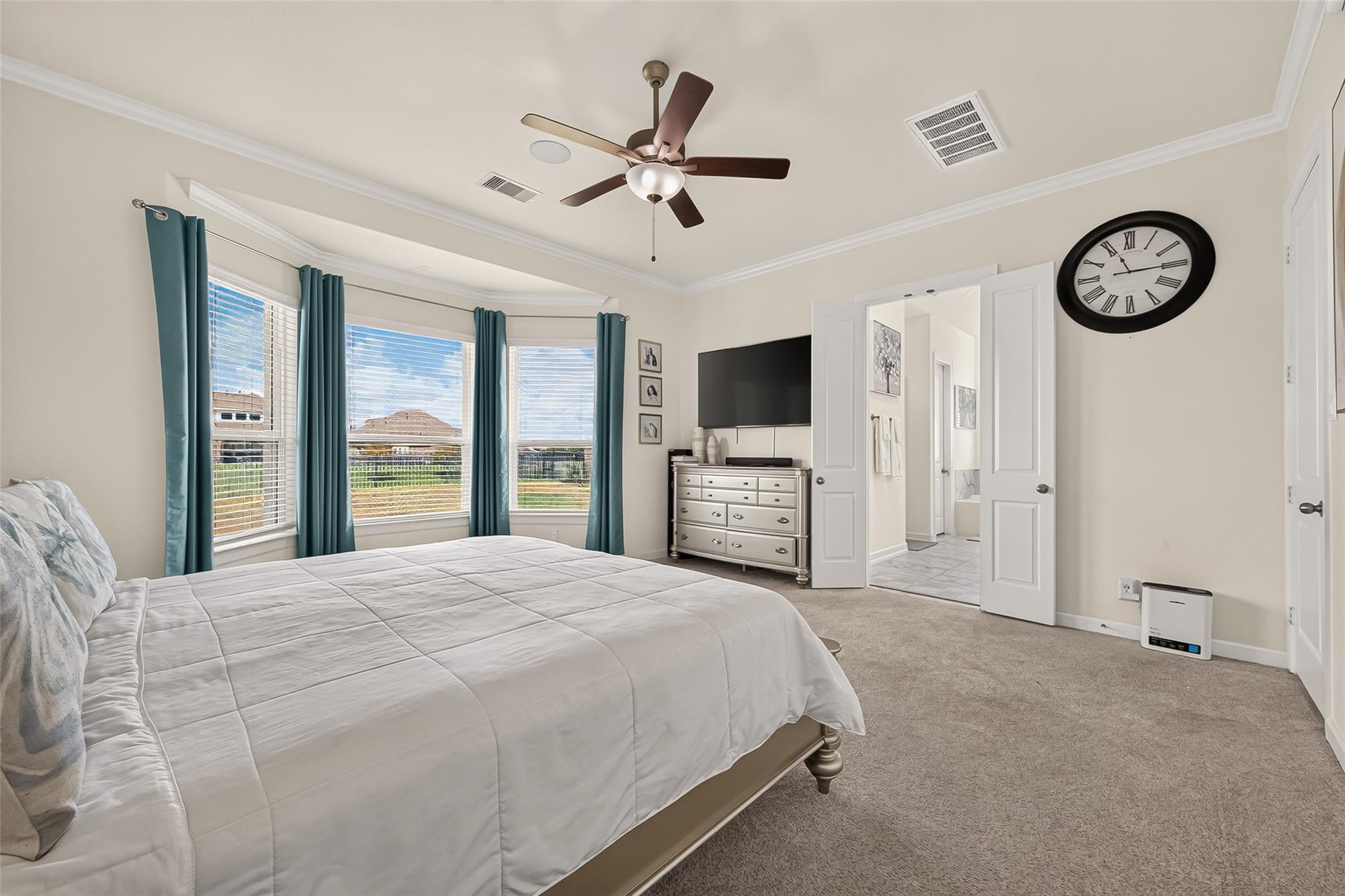 6643 Eastchester Dr, Katy, TX 77493 photo