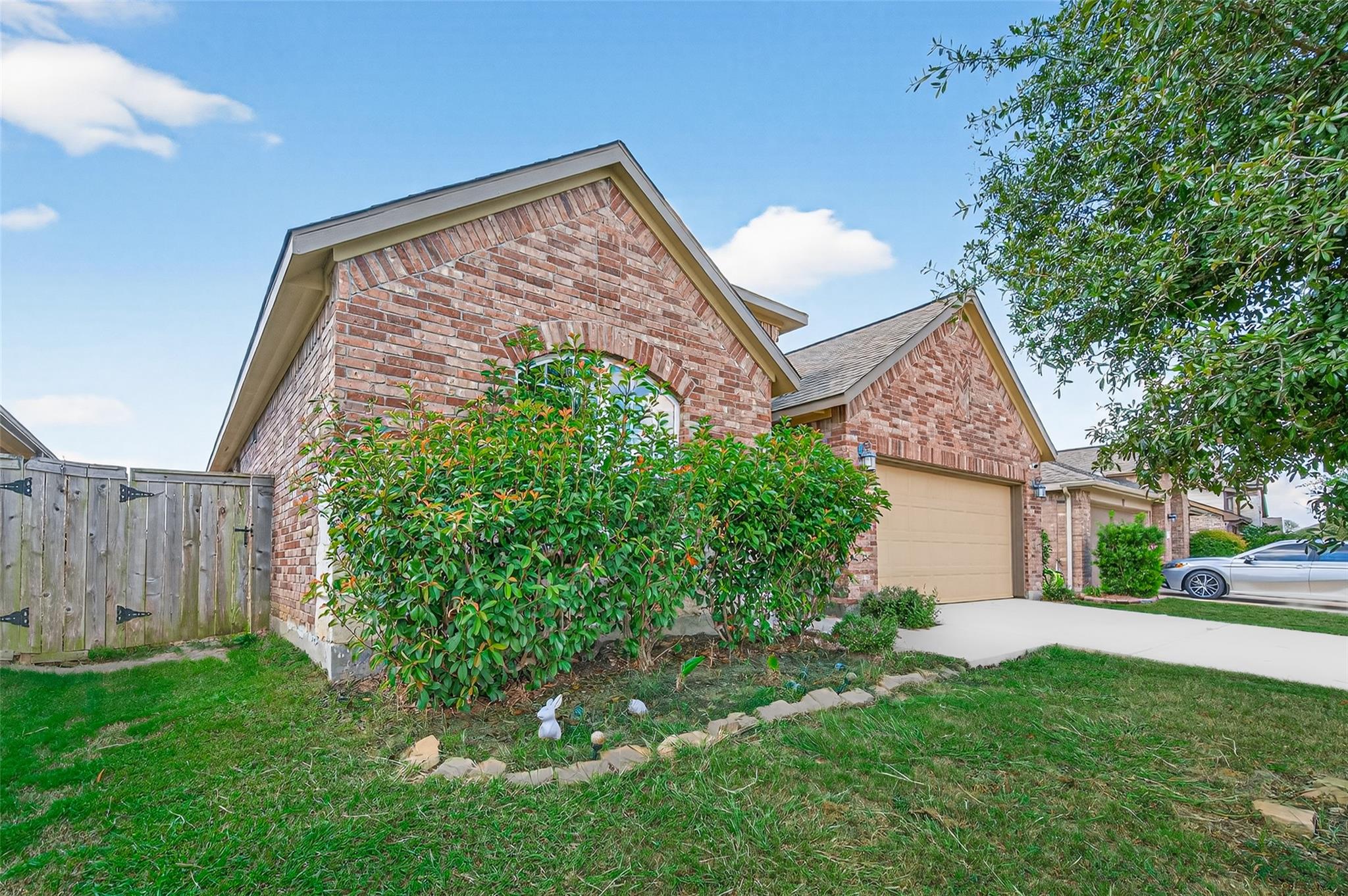 25919 Rose Frost Ct, Richmond, TX 77406 photo