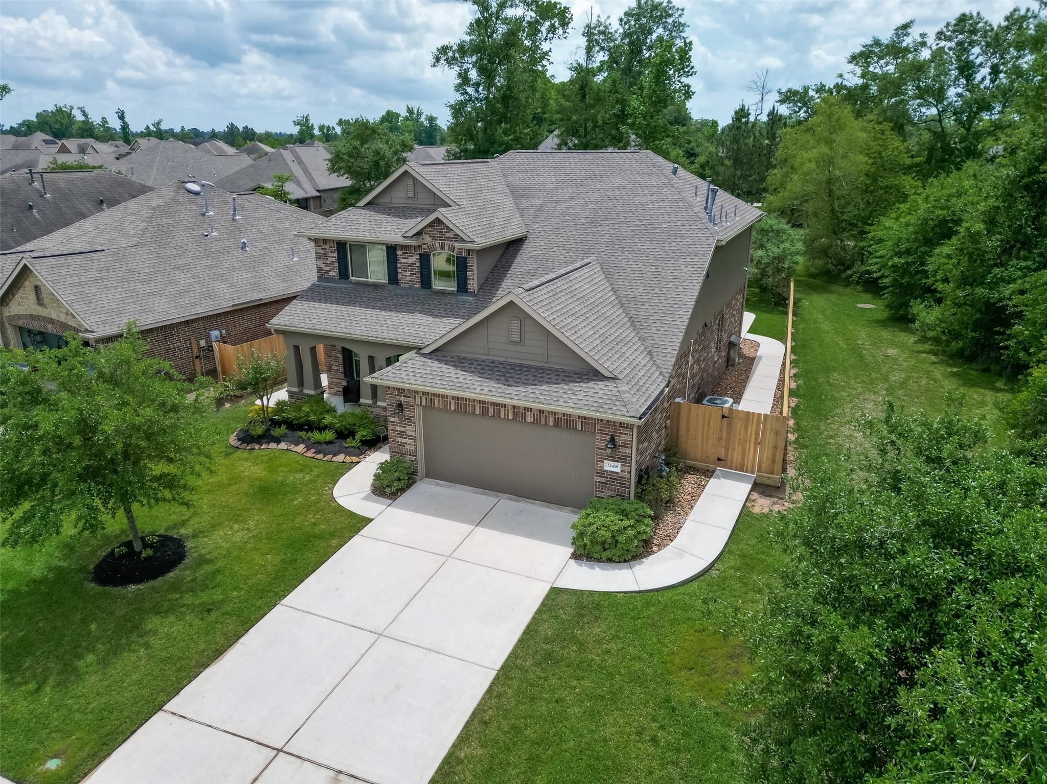 23458 Banks Mill Dr, New Caney, TX 77357 photo