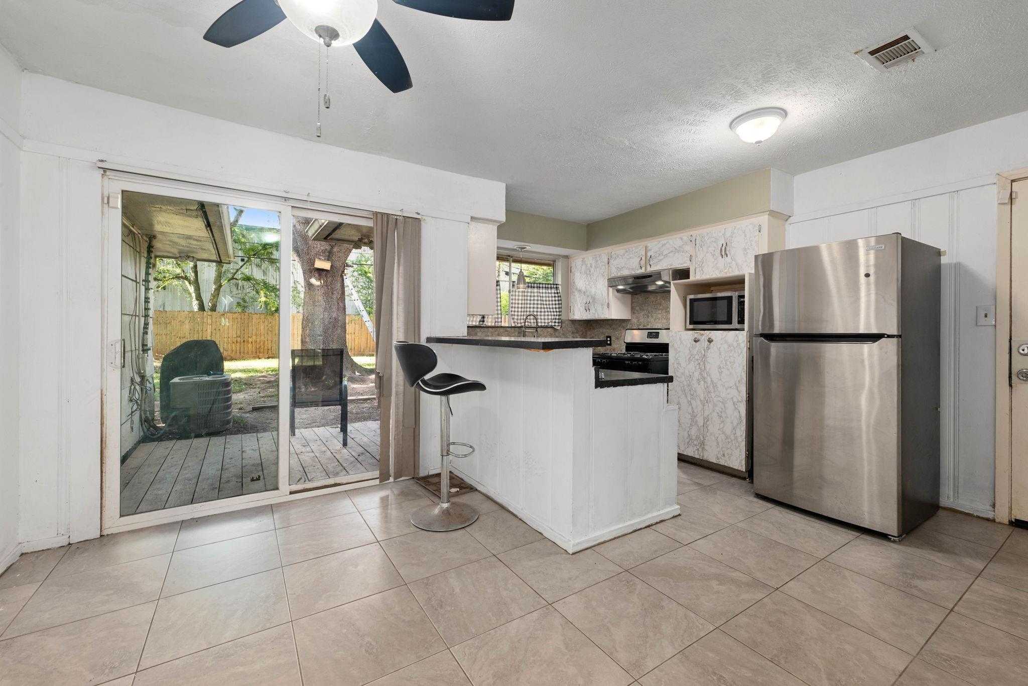 6415 Limestone St, Houston, TX 77092 photo