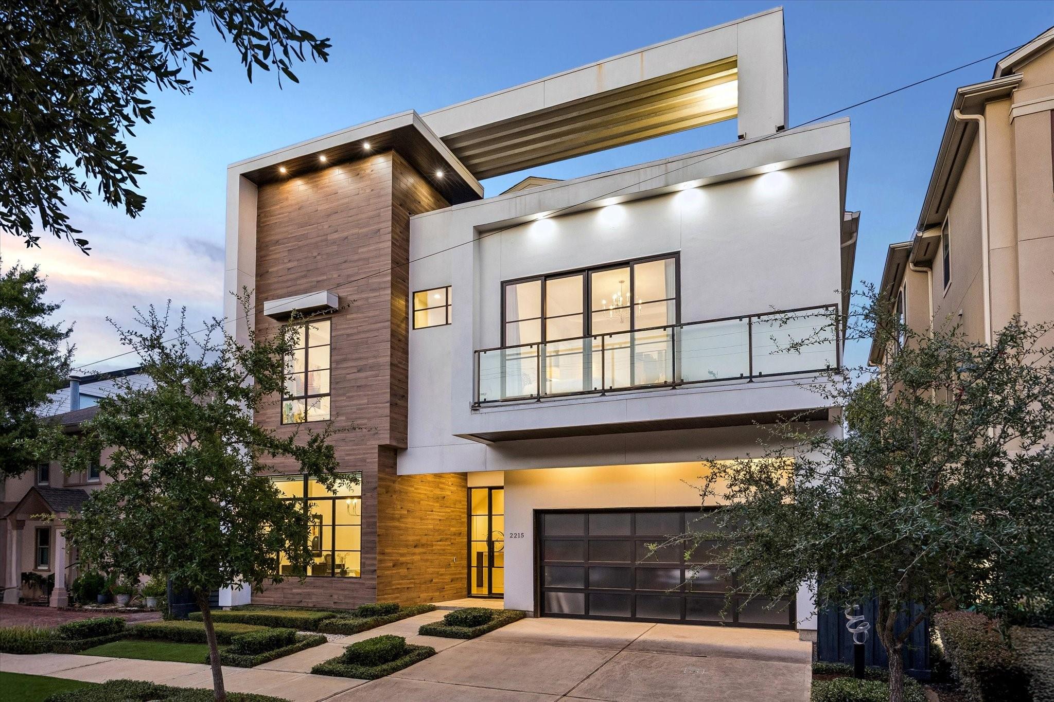 2215 Driscoll St, Houston, TX 77019