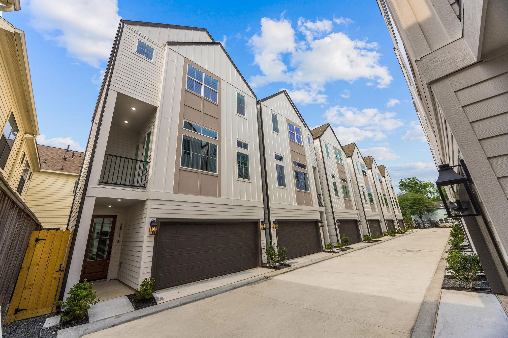 3907 Tulane St, Houston, TX 77018 photo