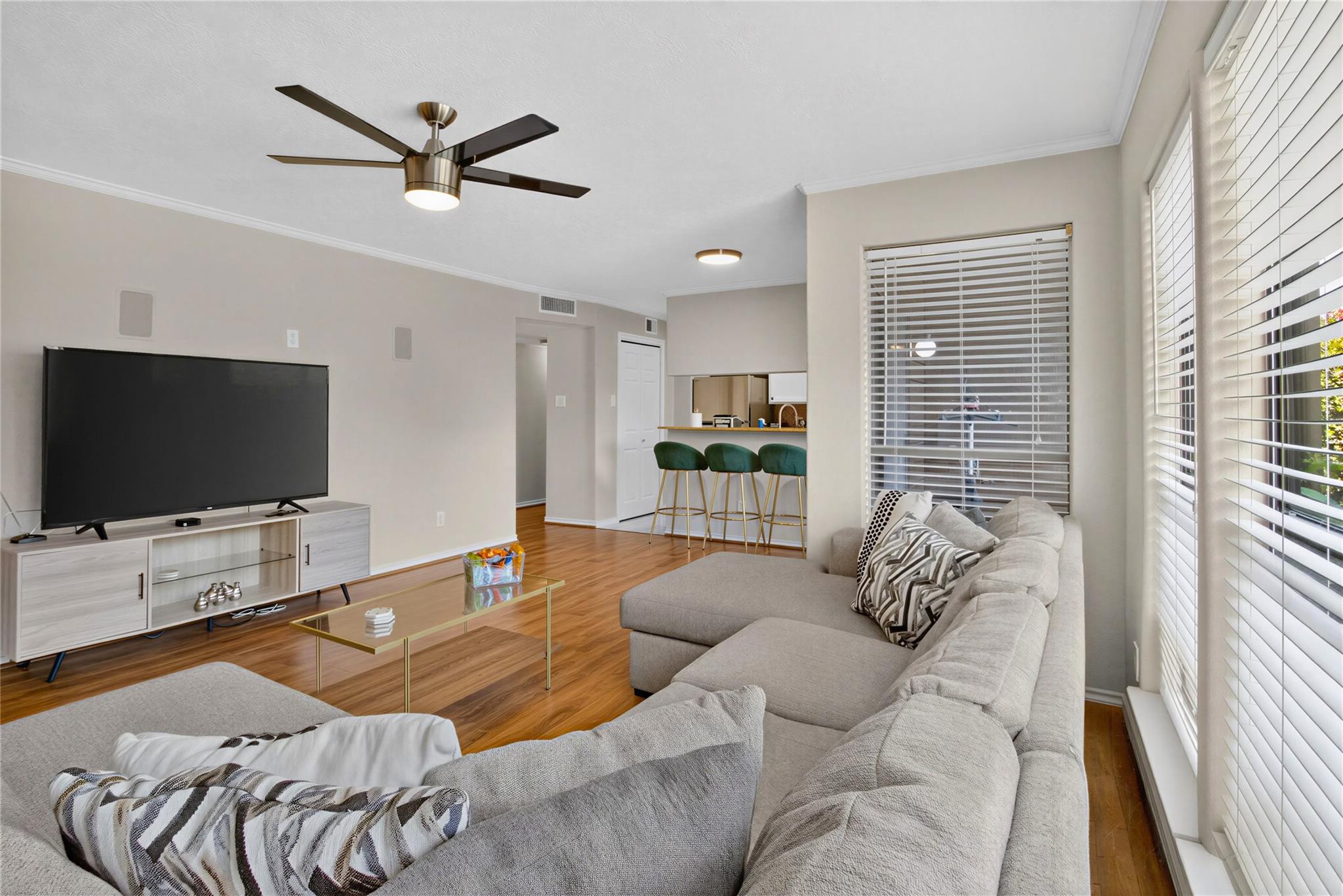 8020 Braesmain Dr #1705, Houston, TX 77025 photo