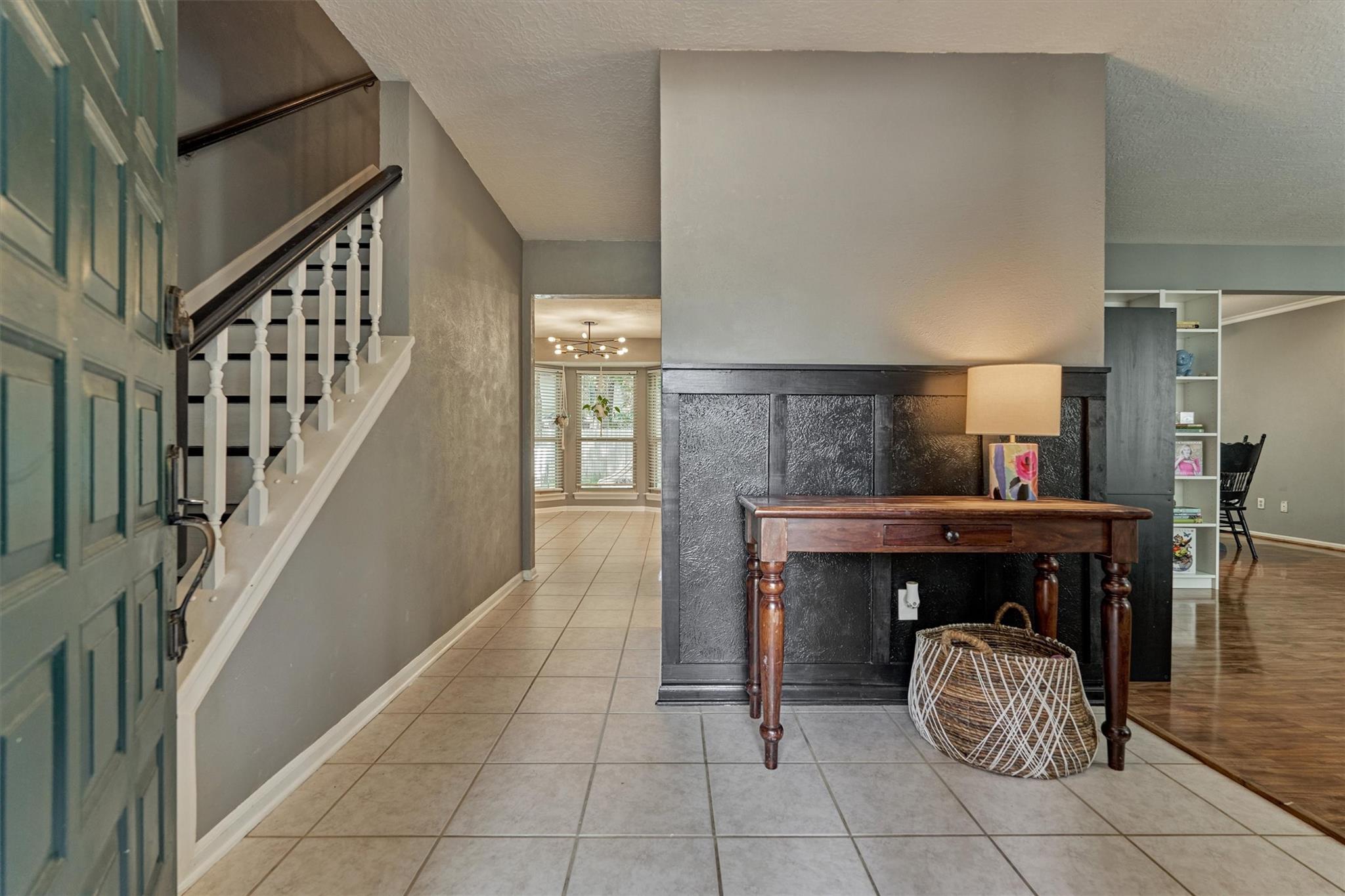 100 W Rainbow Ridge Cir, The Woodlands, TX 77381 photo