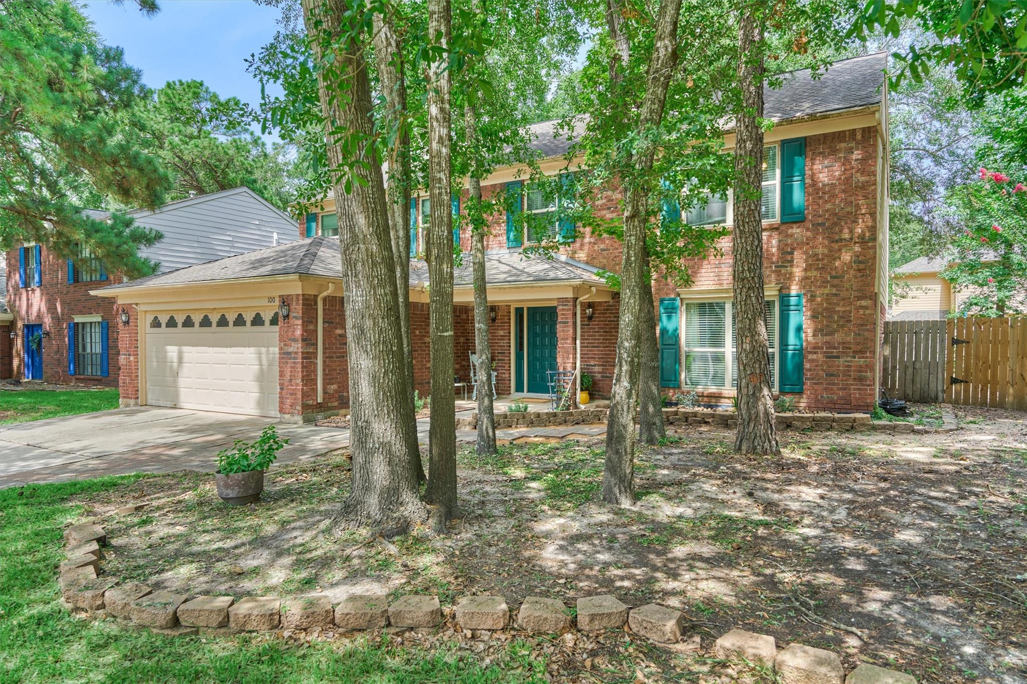 100 W Rainbow Ridge Cir, The Woodlands, TX 77381 photo