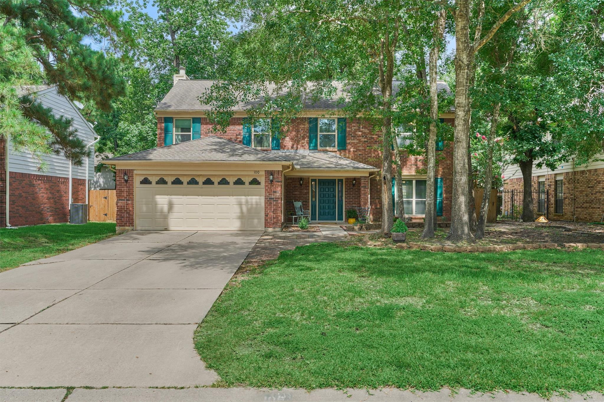 100 W Rainbow Ridge Cir, The Woodlands, TX 77381 photo