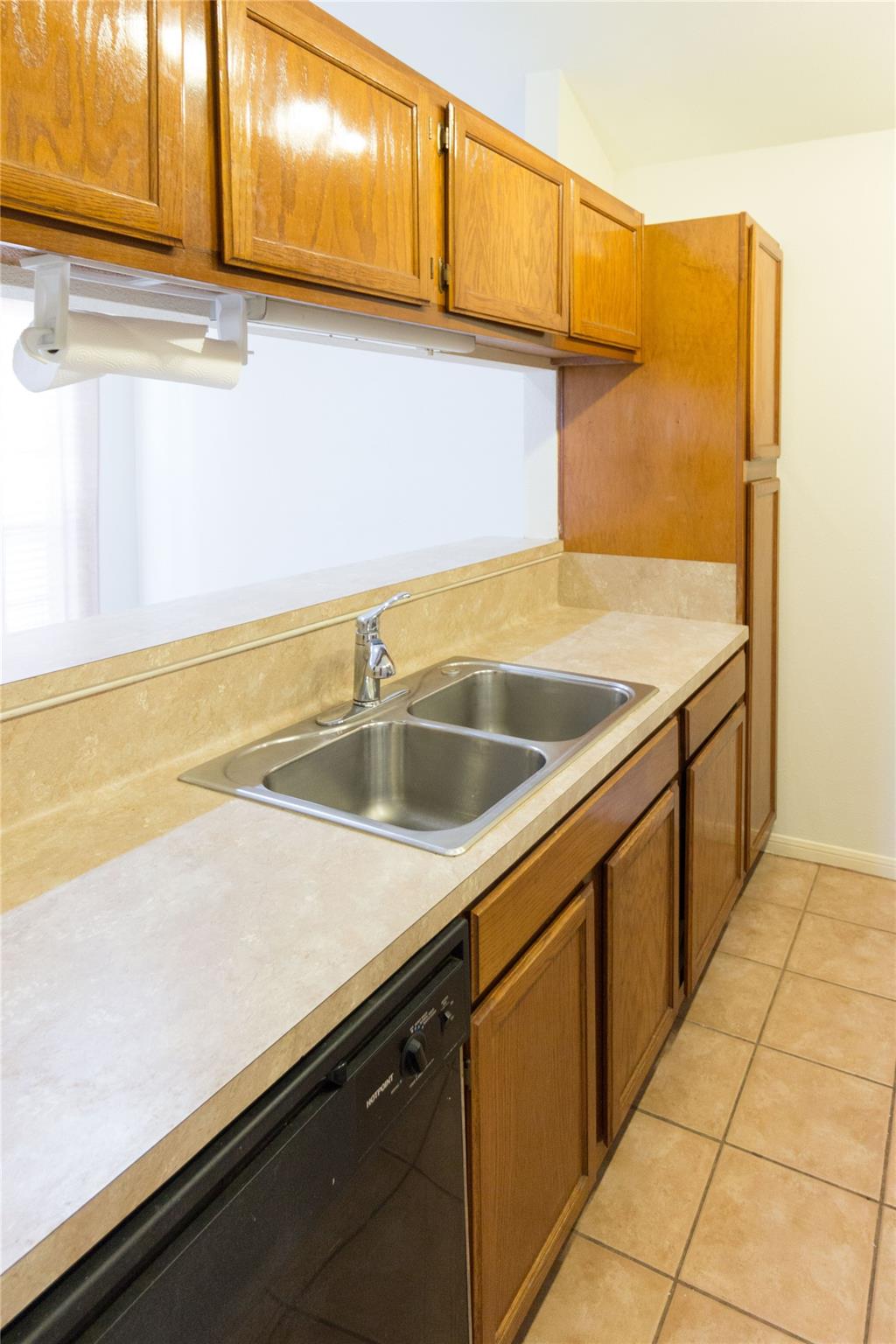 2121 El Paseo Street 1706, Houston, TX 77054 photo