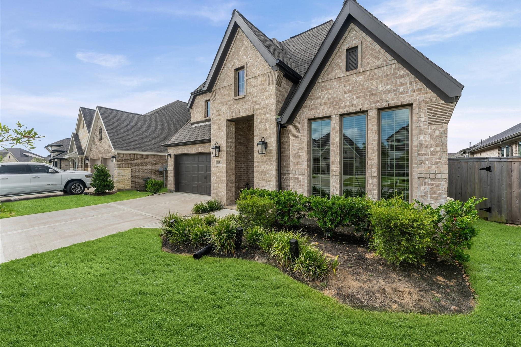 19315 Stagecoach Breeze Ln, Tomball, TX 77377 photo