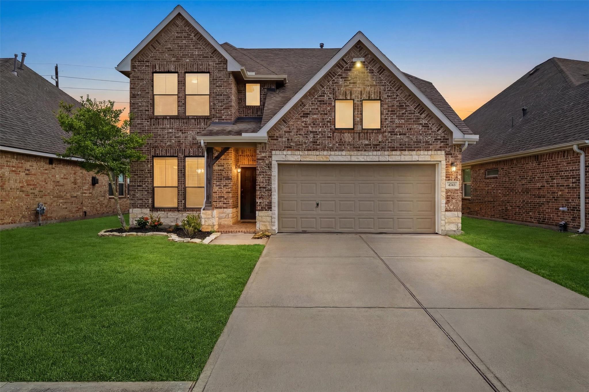 4743 Bay Vista Dr, Baytown, TX 77523 photo