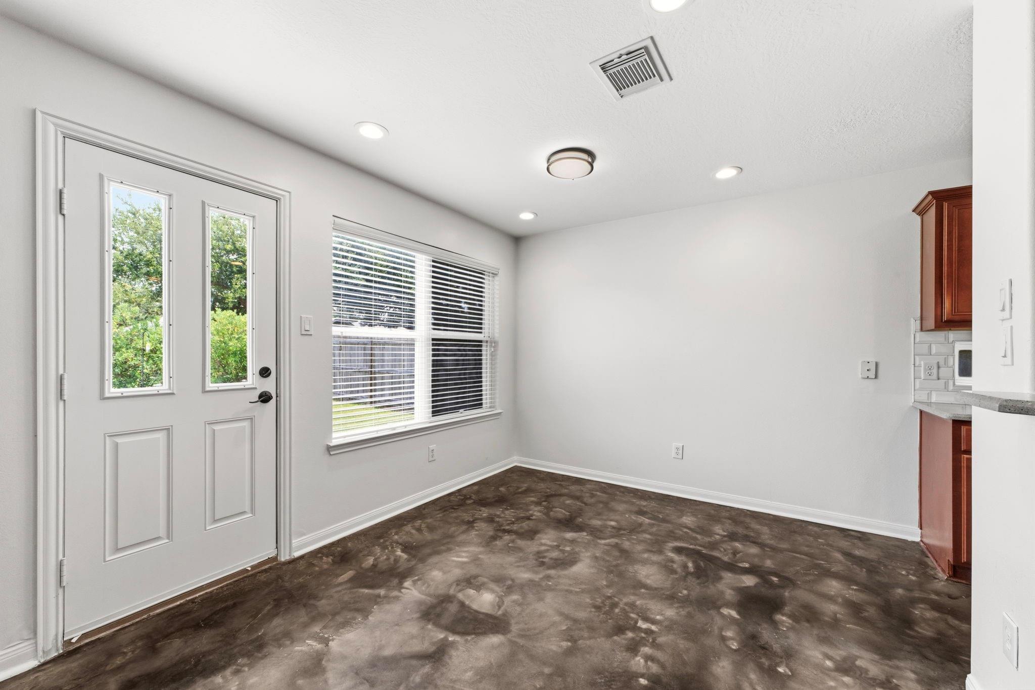 2609 Los Alamos Cir, Deer Park, TX 77536 photo