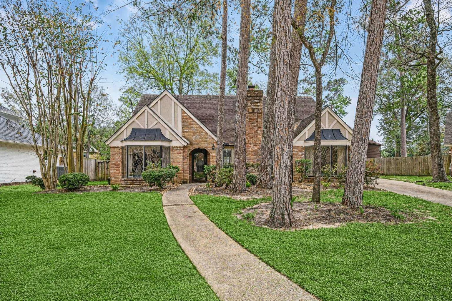 3506 Lost Lake Dr, Kingwood, TX 77339