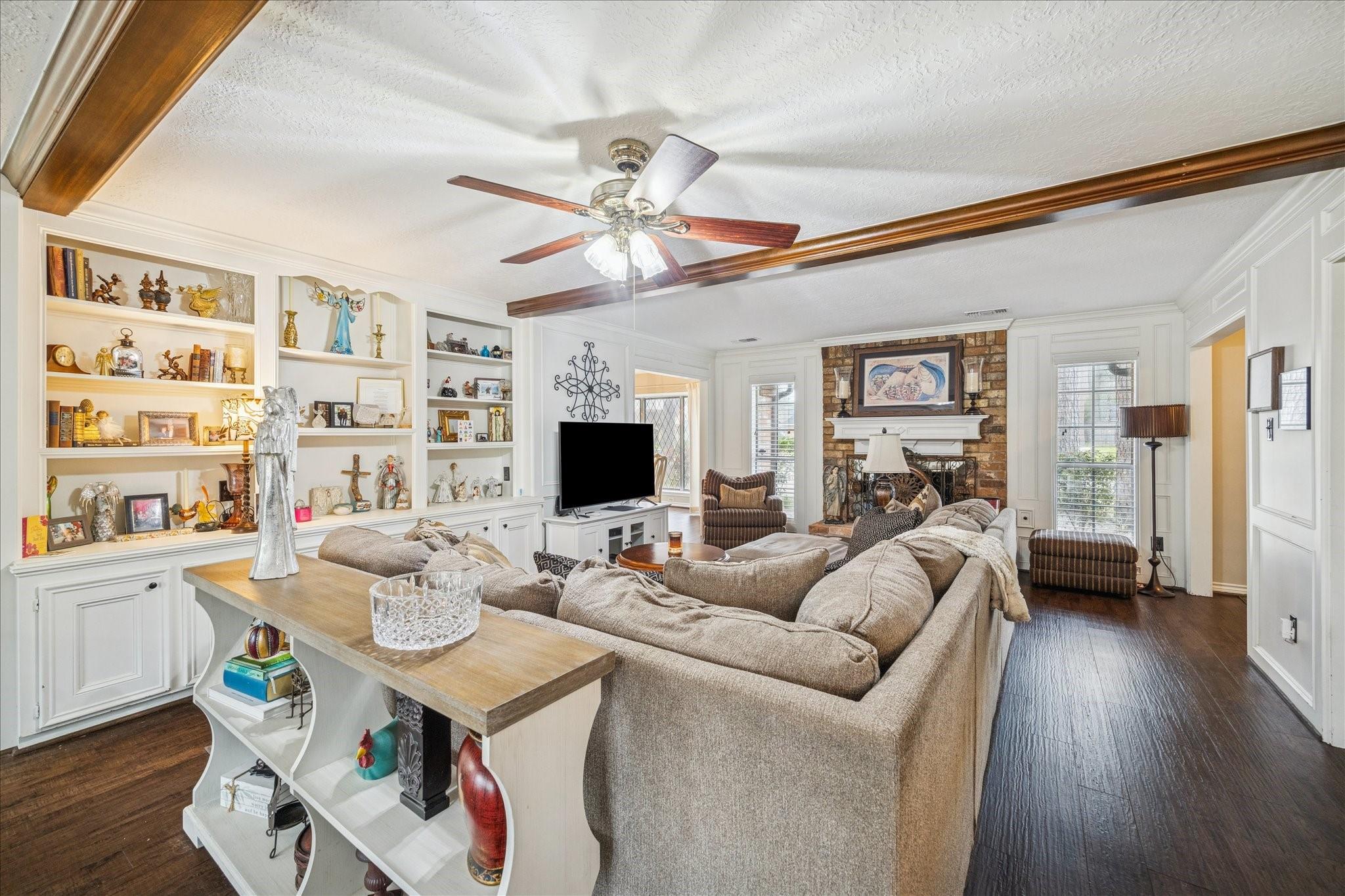 3506 Lost Lake Dr, Kingwood, TX 77339 photo