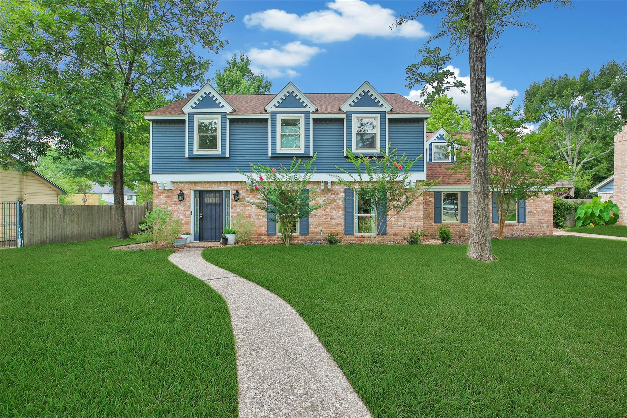 6223 Glenhill Dr, Spring, TX 77389