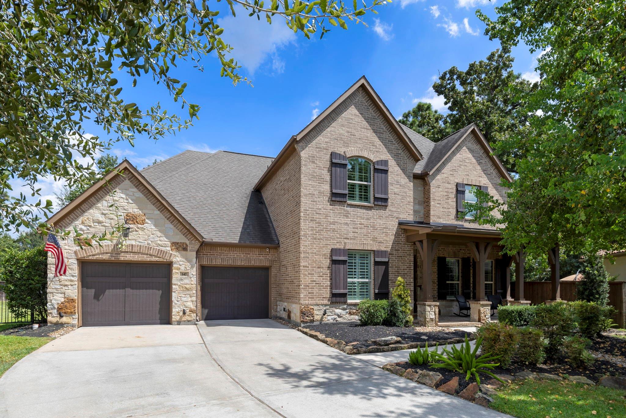 147 Pacific Grove Dr, Montgomery, TX 77316