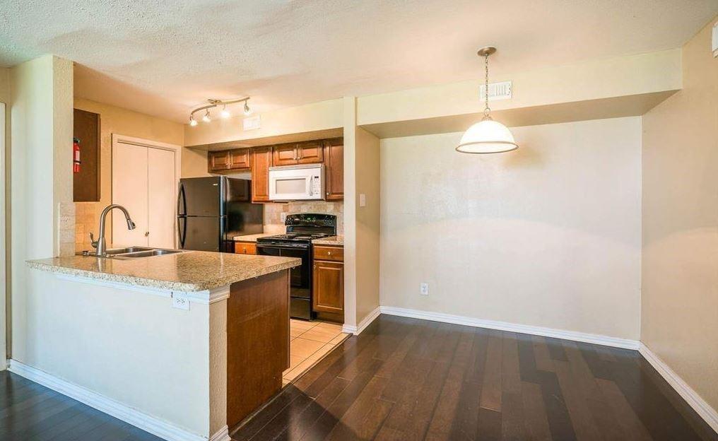 3900 Woodchase Dr #63, Houston, TX 77042 photo