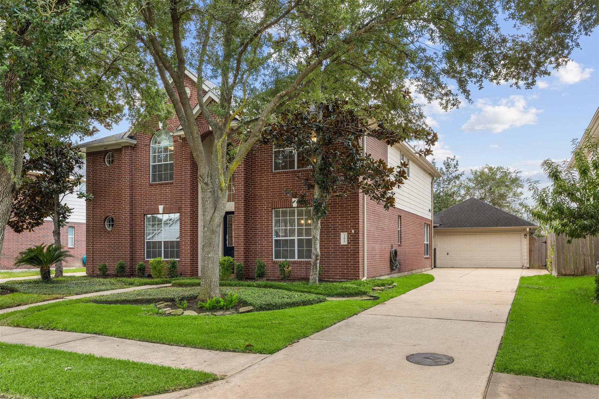 12815 Eldridge Place Dr, Houston, TX 77041