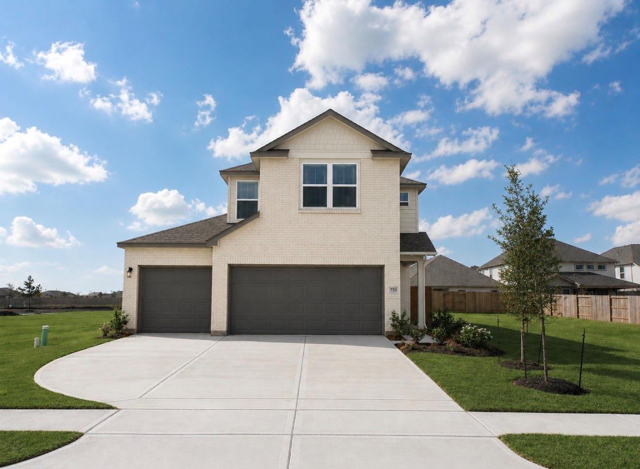2110 Rosillo Brook Dr, Baytown, TX 77521