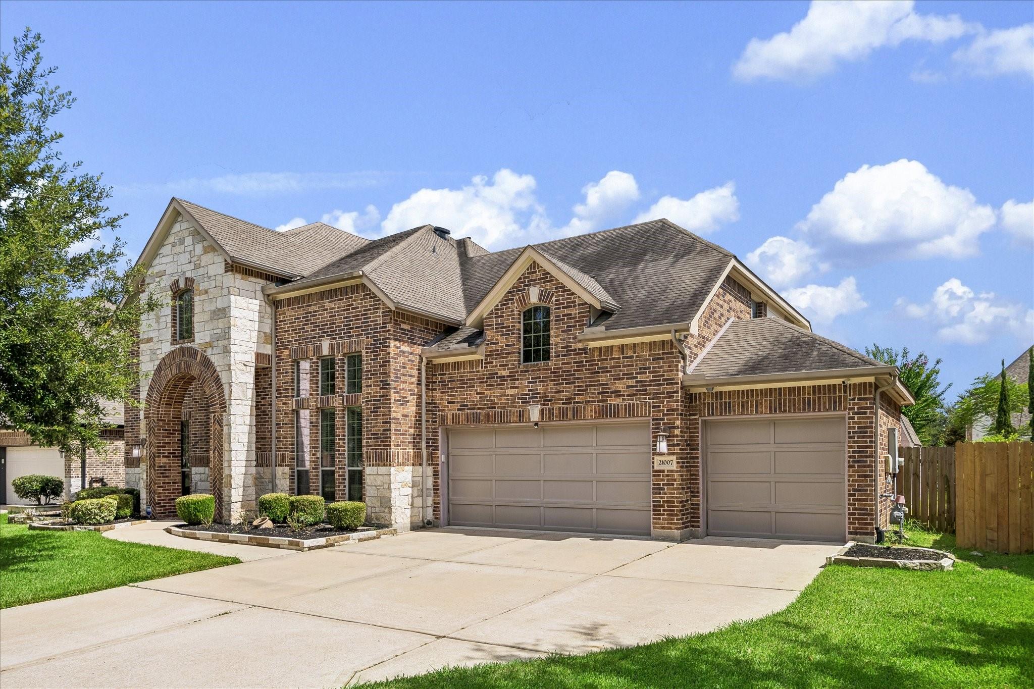21007 Shelby Meadow Ln, Richmond, TX 77407 photo