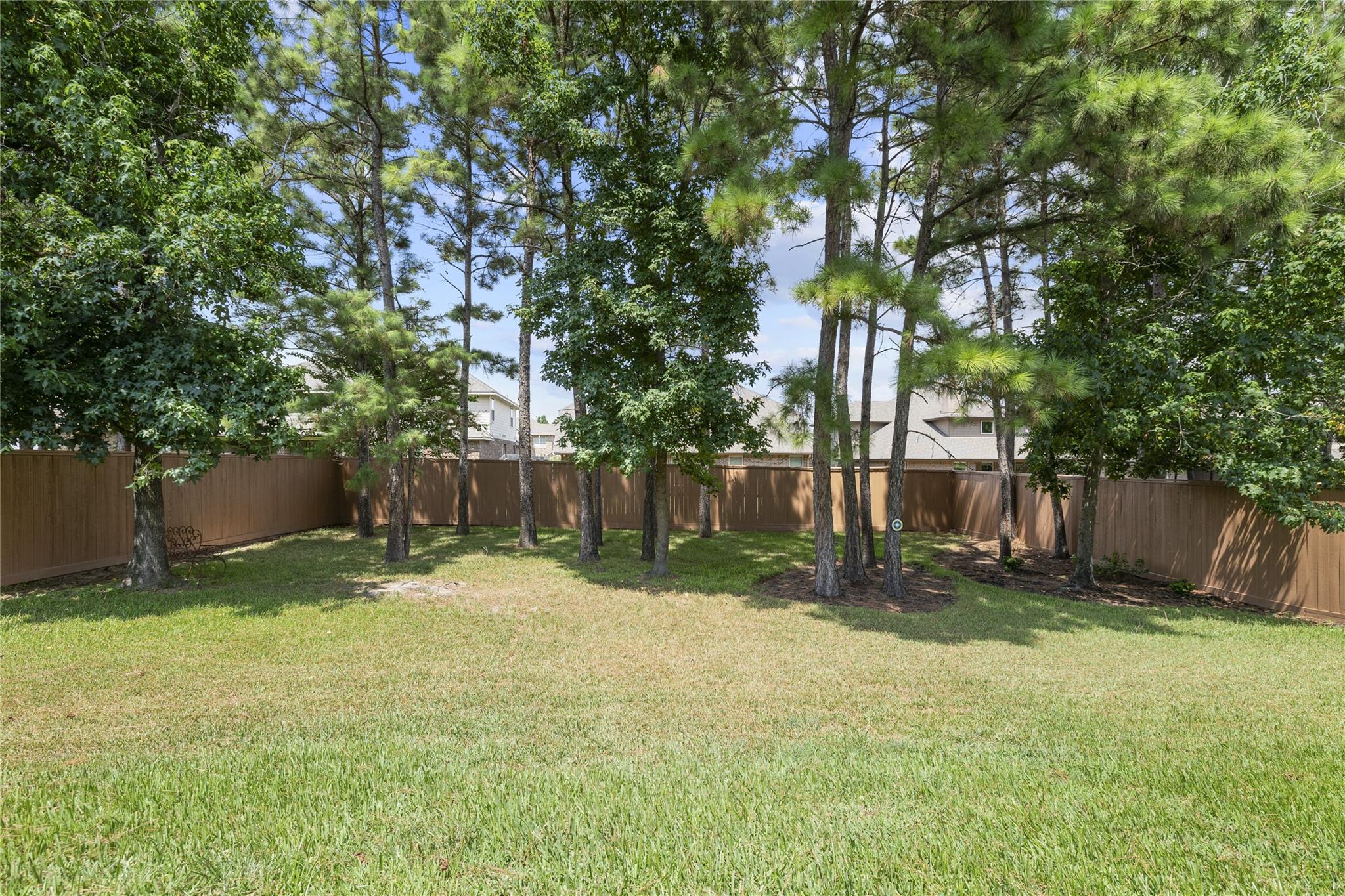 1514 Holly Chase Ct, Conroe, TX 77384 photo