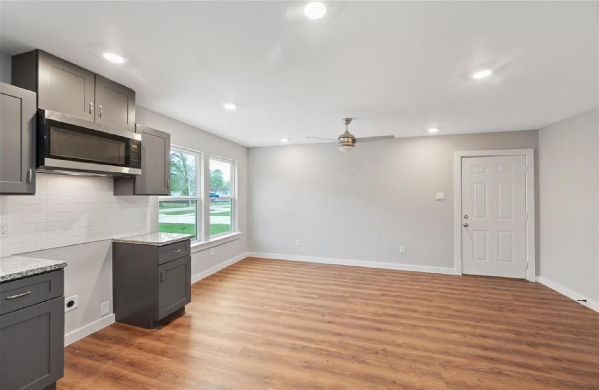8120 Laura Koppe Rd, Houston, TX 77028 photo