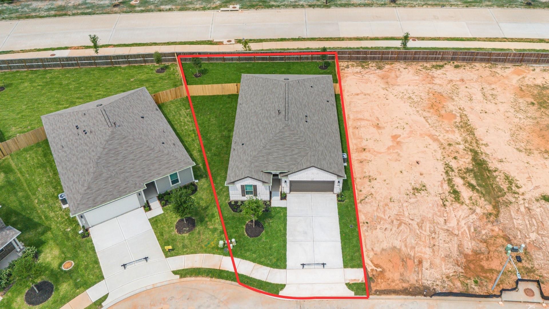 4805 7 Oaks Ln, Conroe, TX 77304 photo