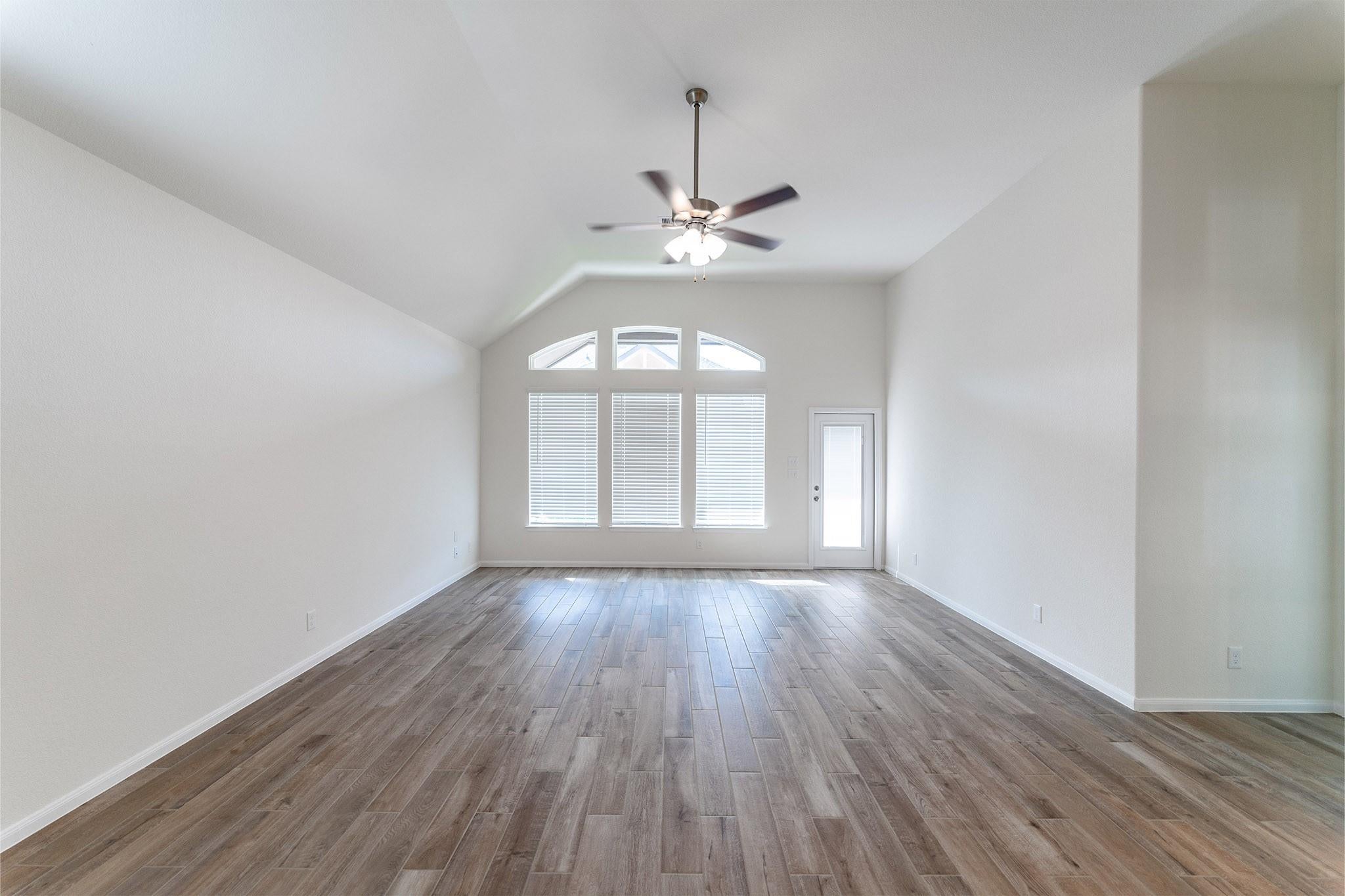 14218 Golden Wheat Ln, Needville, TX 77461 photo