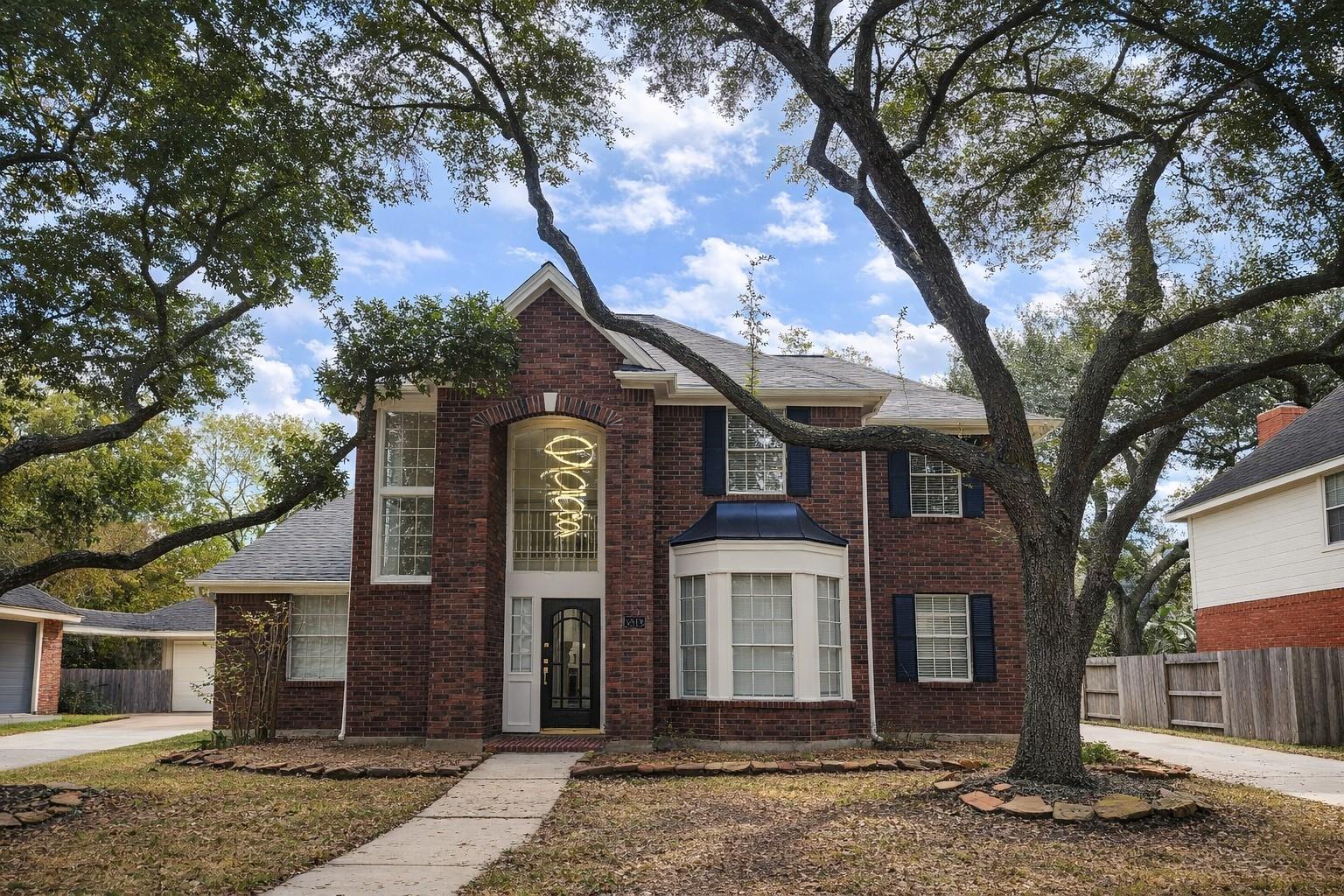 5818 Wilkins Ln, Sugar Land, TX 77479