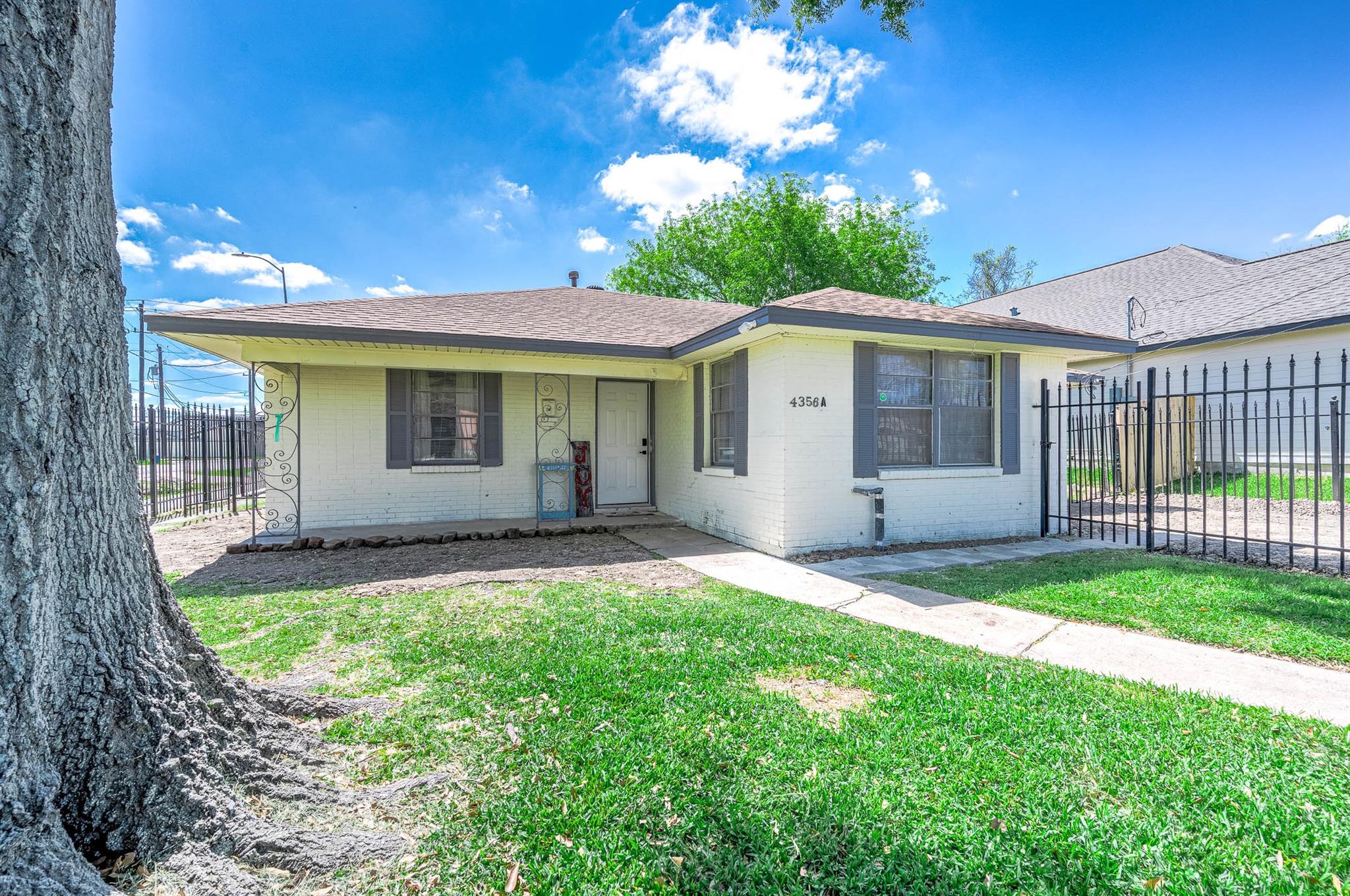 4356 Phlox St, Houston, TX 77051 photo