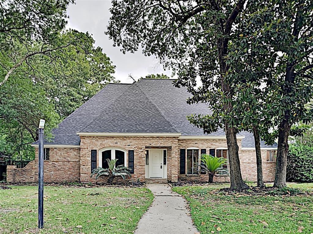 1102 Baffin Ln, Houston, TX 77090