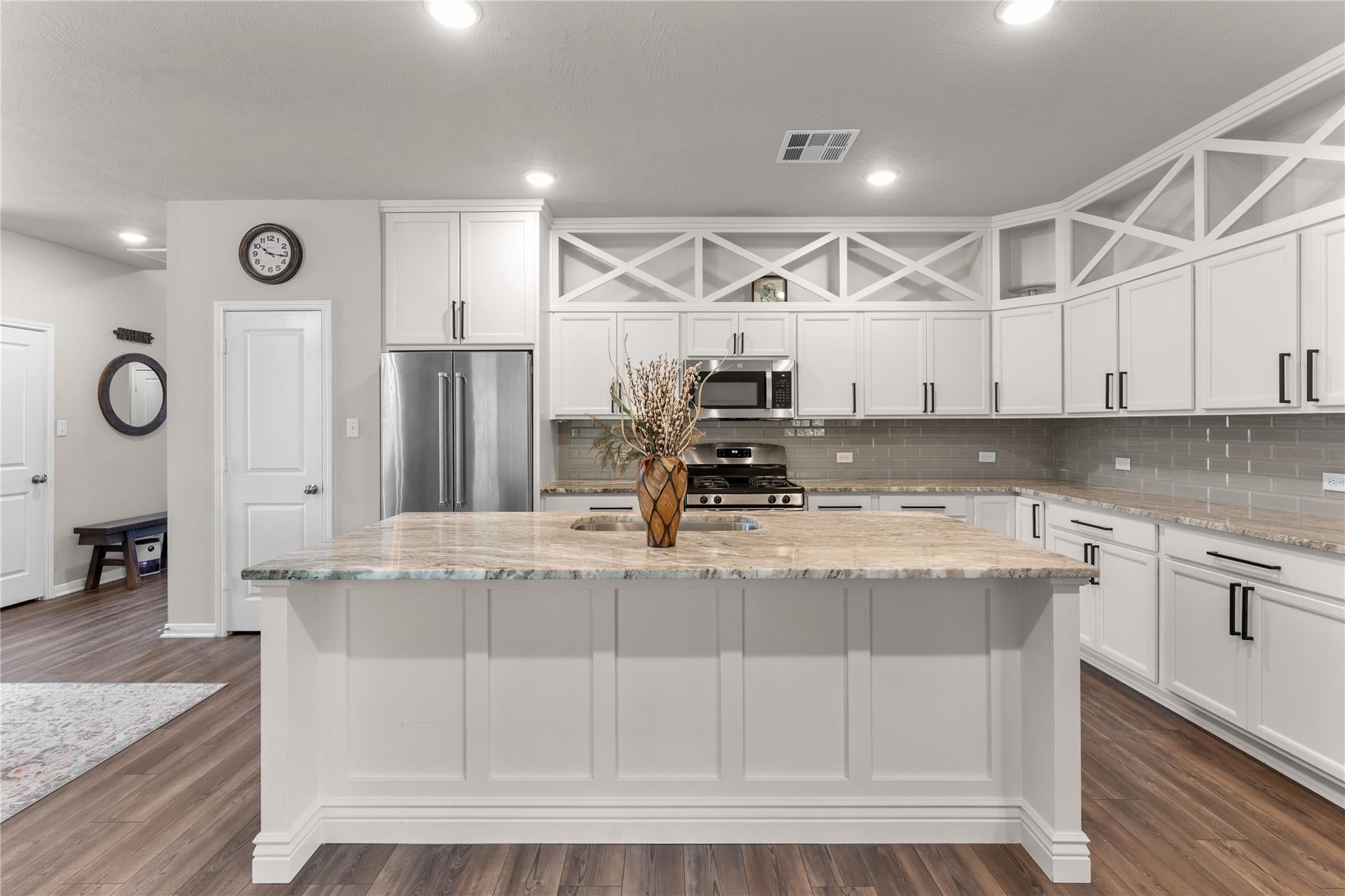 14377 Summerchase Cir, Willis, TX 77318