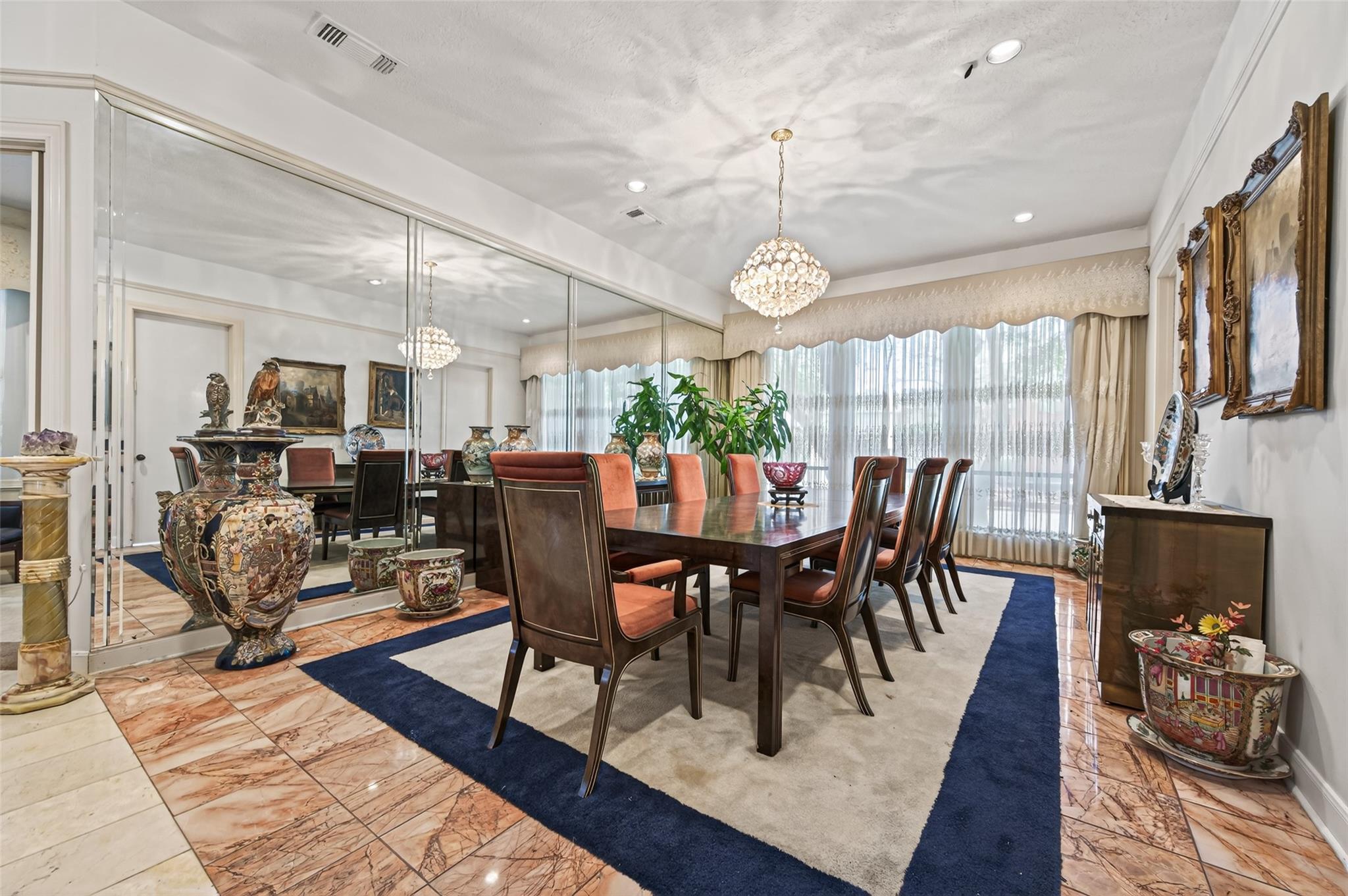 8103 Lake Edge Ct, Houston, TX 77071 photo
