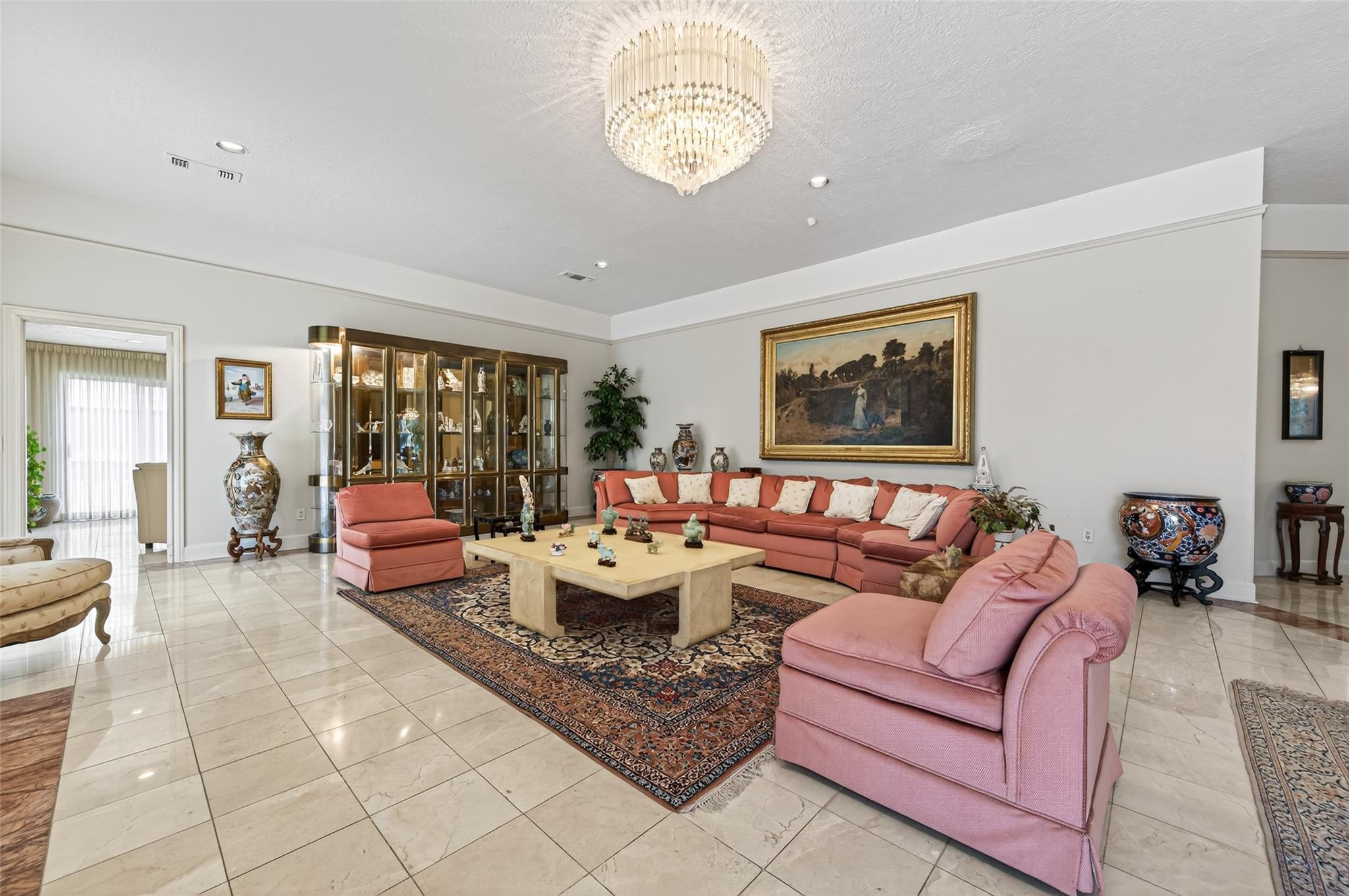 8103 Lake Edge Ct, Houston, TX 77071 photo