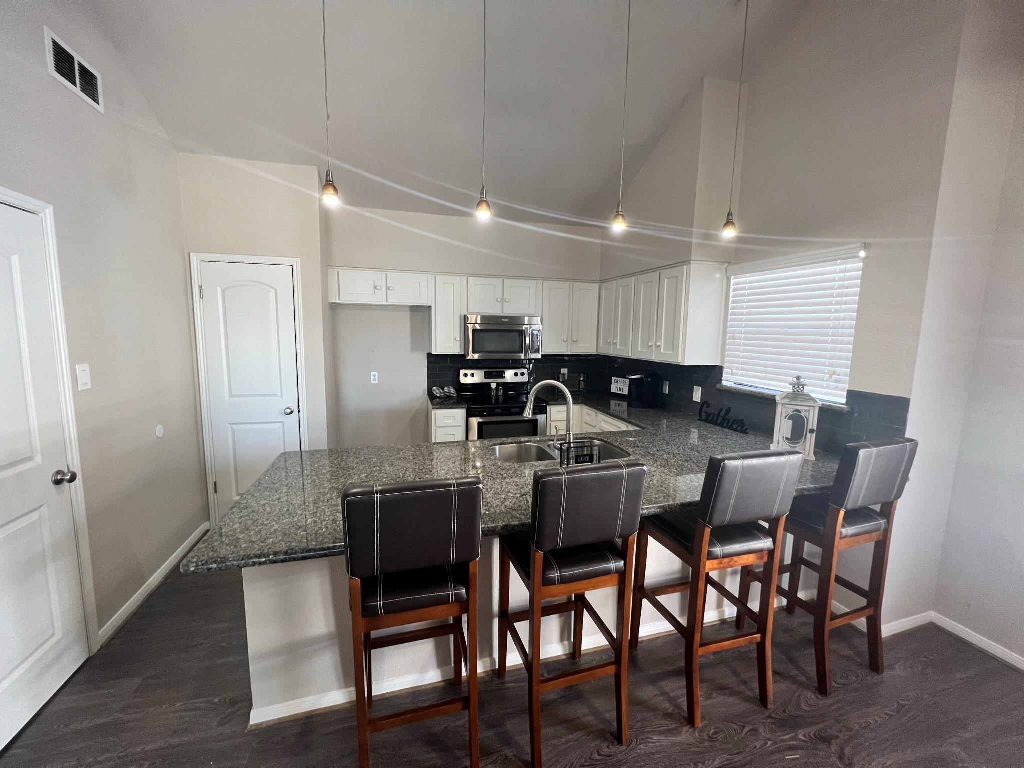 129 April Point Dr, Conroe, TX 77356 photo
