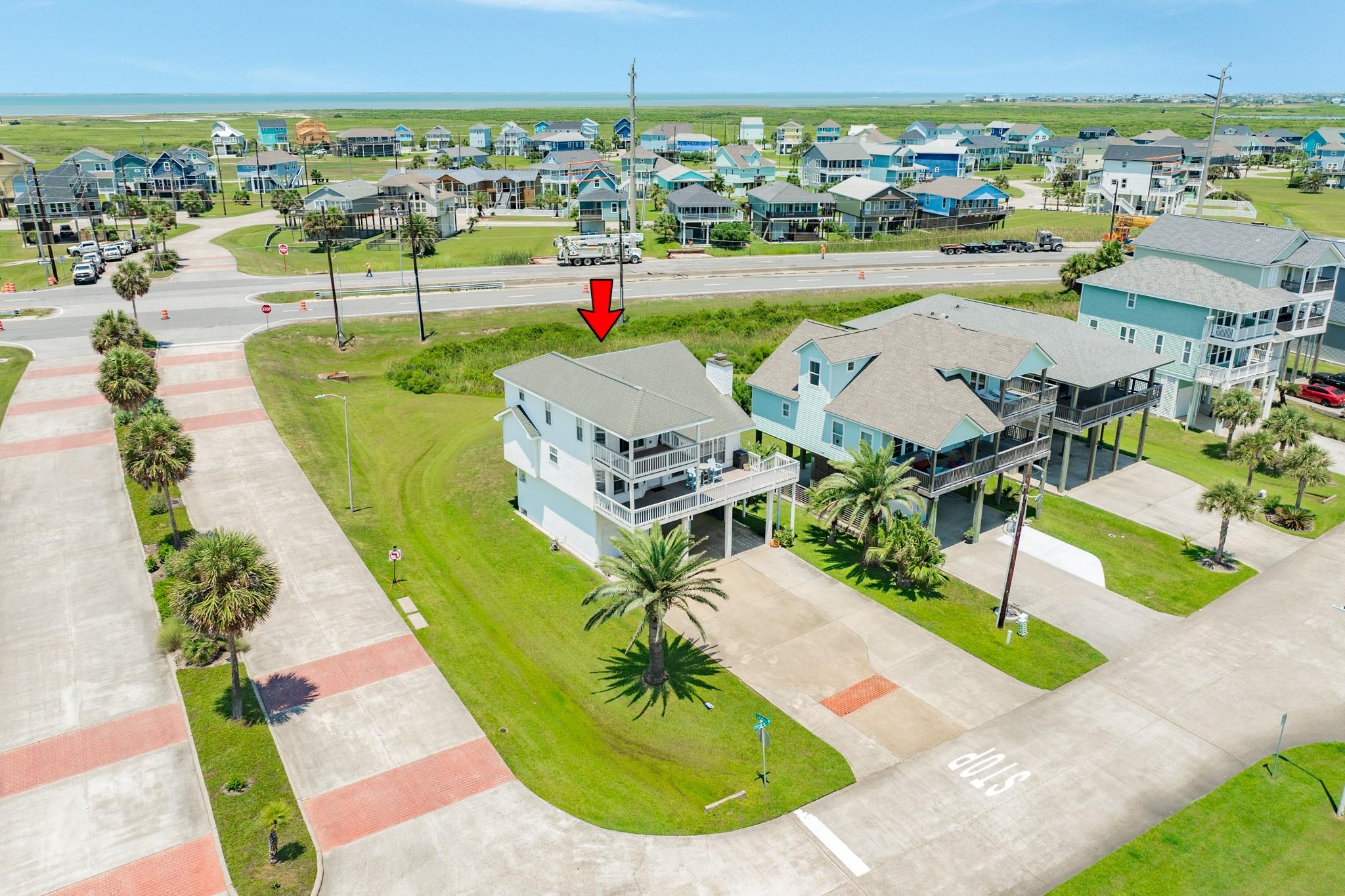 25138 Intrepid Ln, Galveston, TX 77554 photo