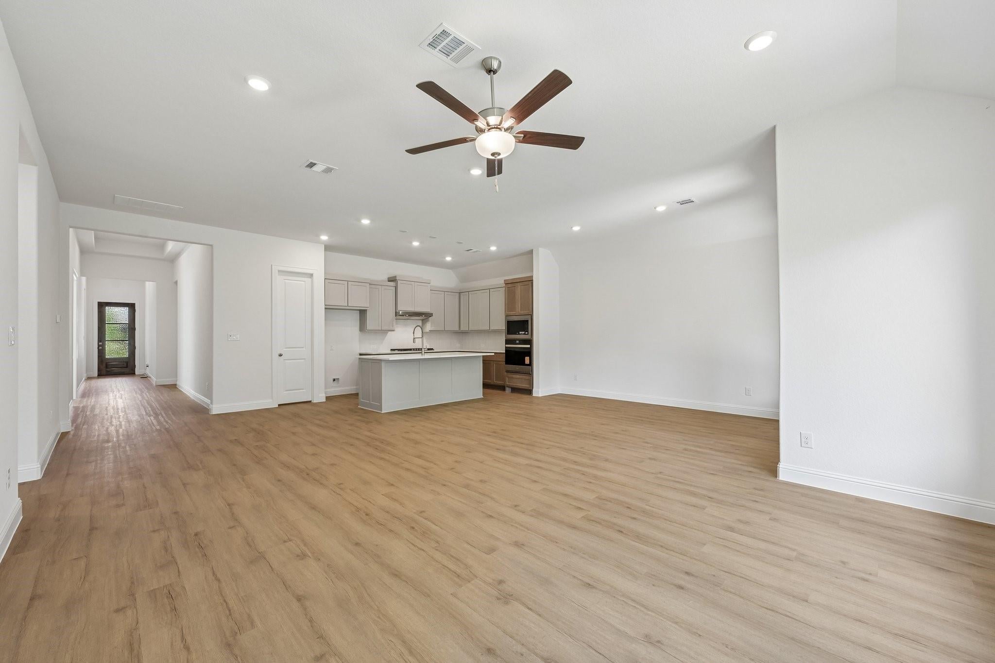 29752 Brushy Gables Dr, Magnolia, TX 77354 photo