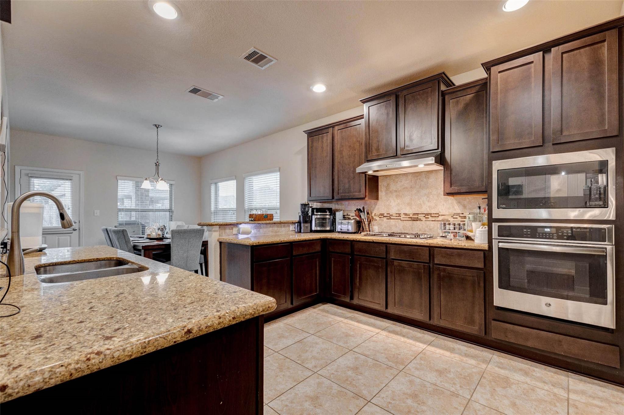 5903 Rose Quartz Ln, Richmond, TX 77469 photo