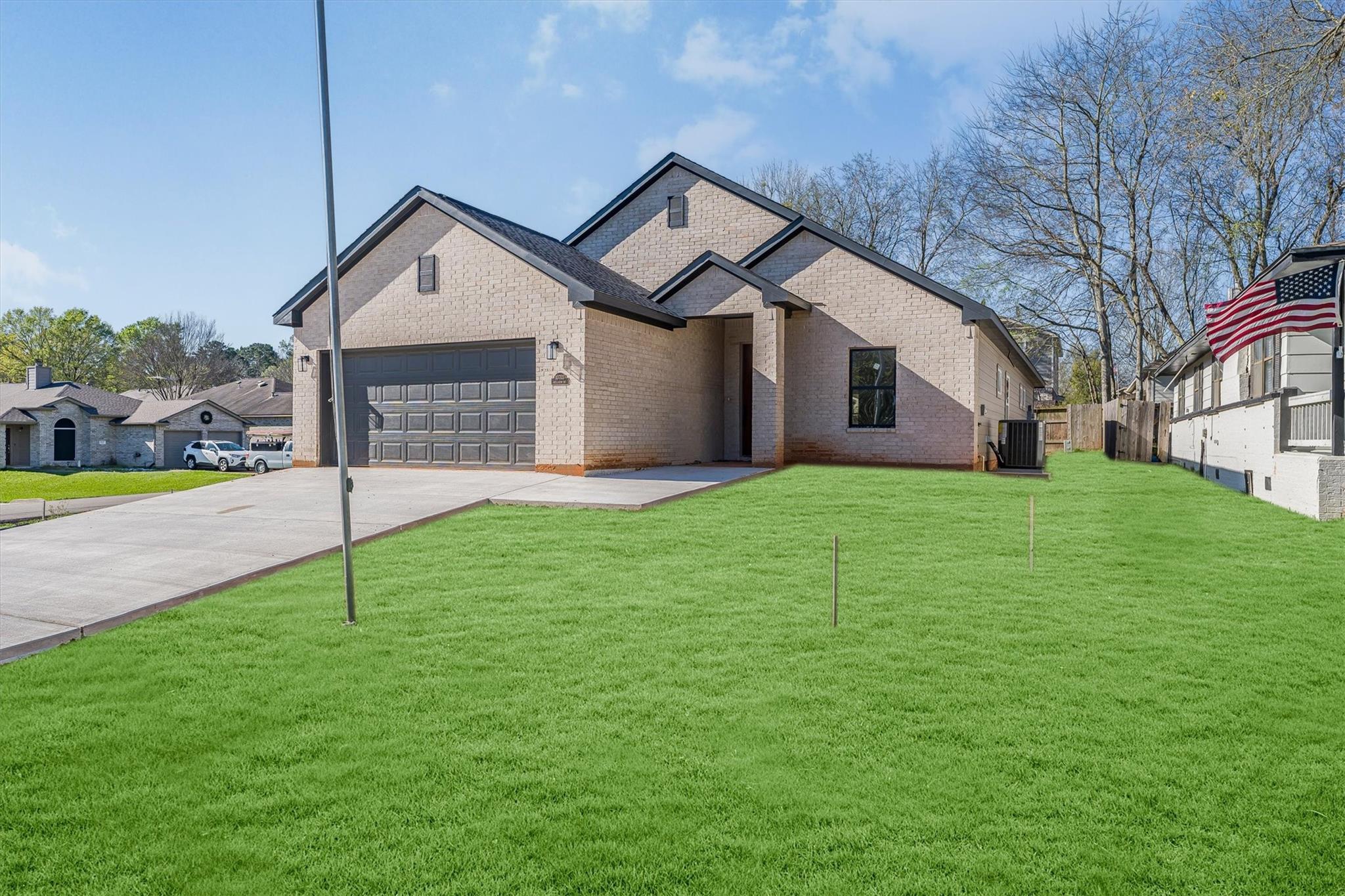 10703 Hillside Dr, Montgomery, TX 77356 photo