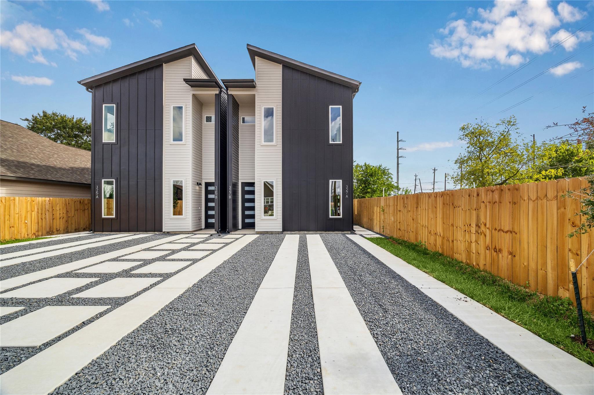 4415 Buck Street Abbey, Houston, TX 77020 photo