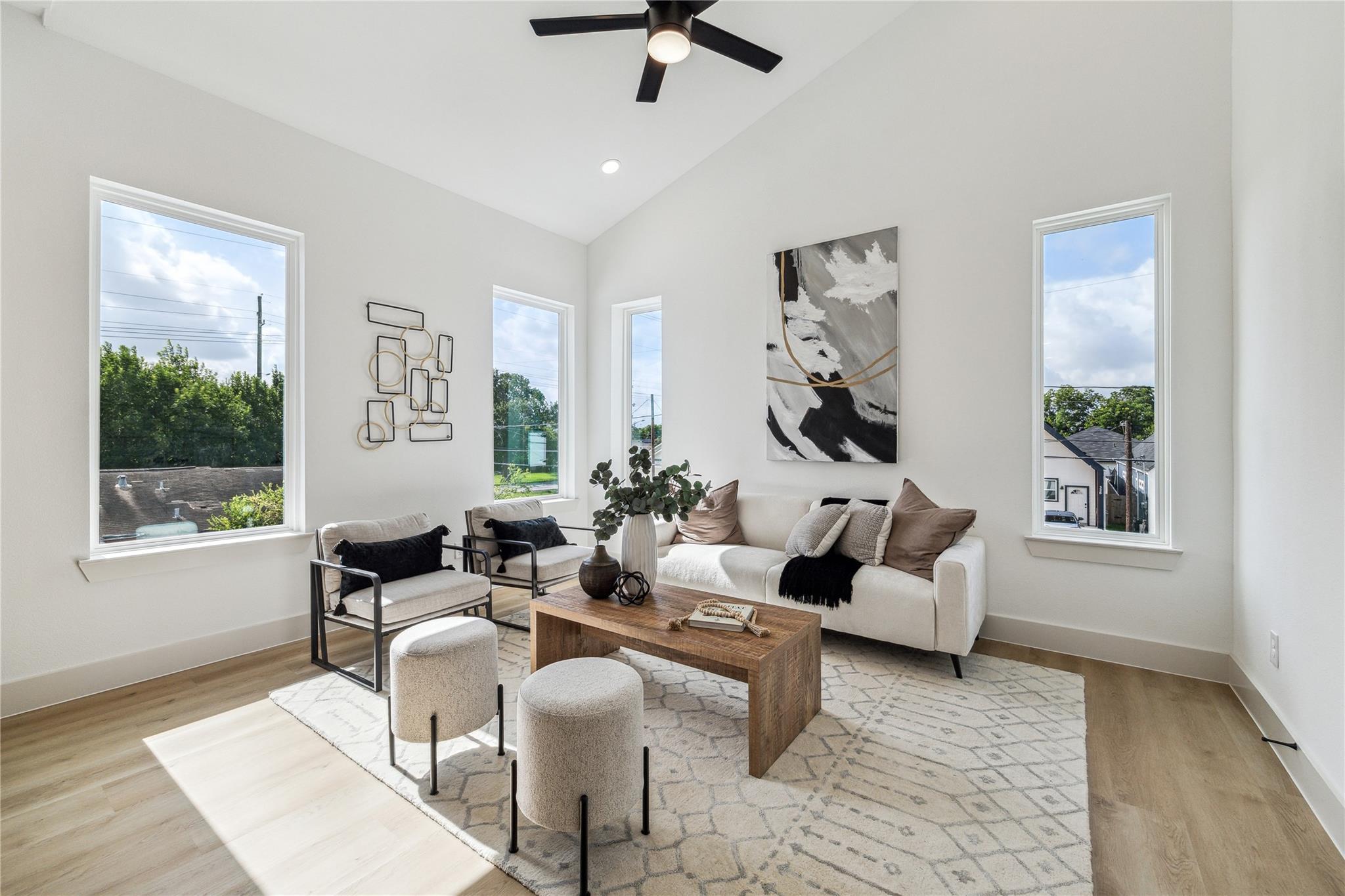 4415 Buck Street Abbey, Houston, TX 77020 photo