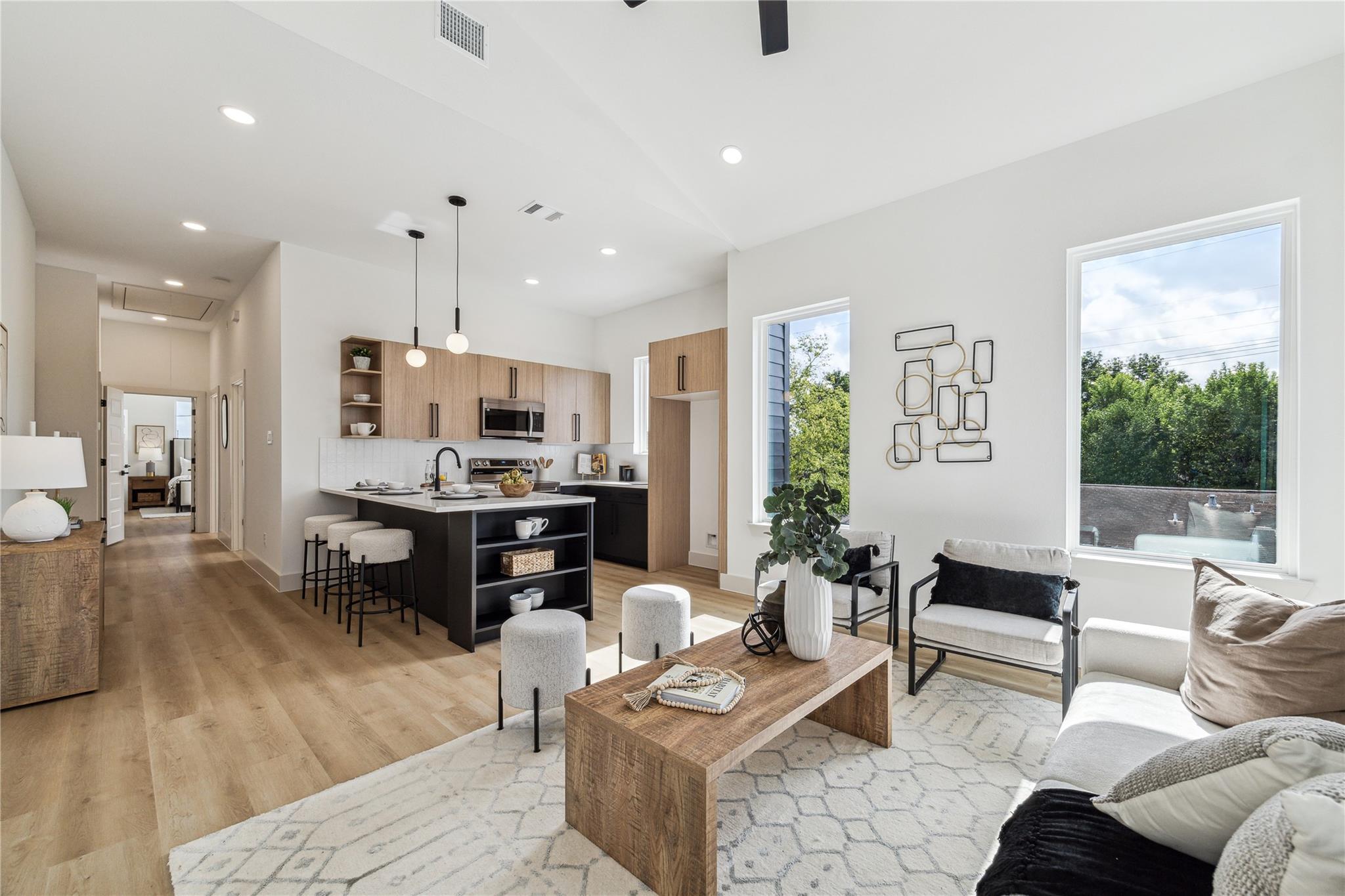 4415 Buck Street Abbey, Houston, TX 77020 photo